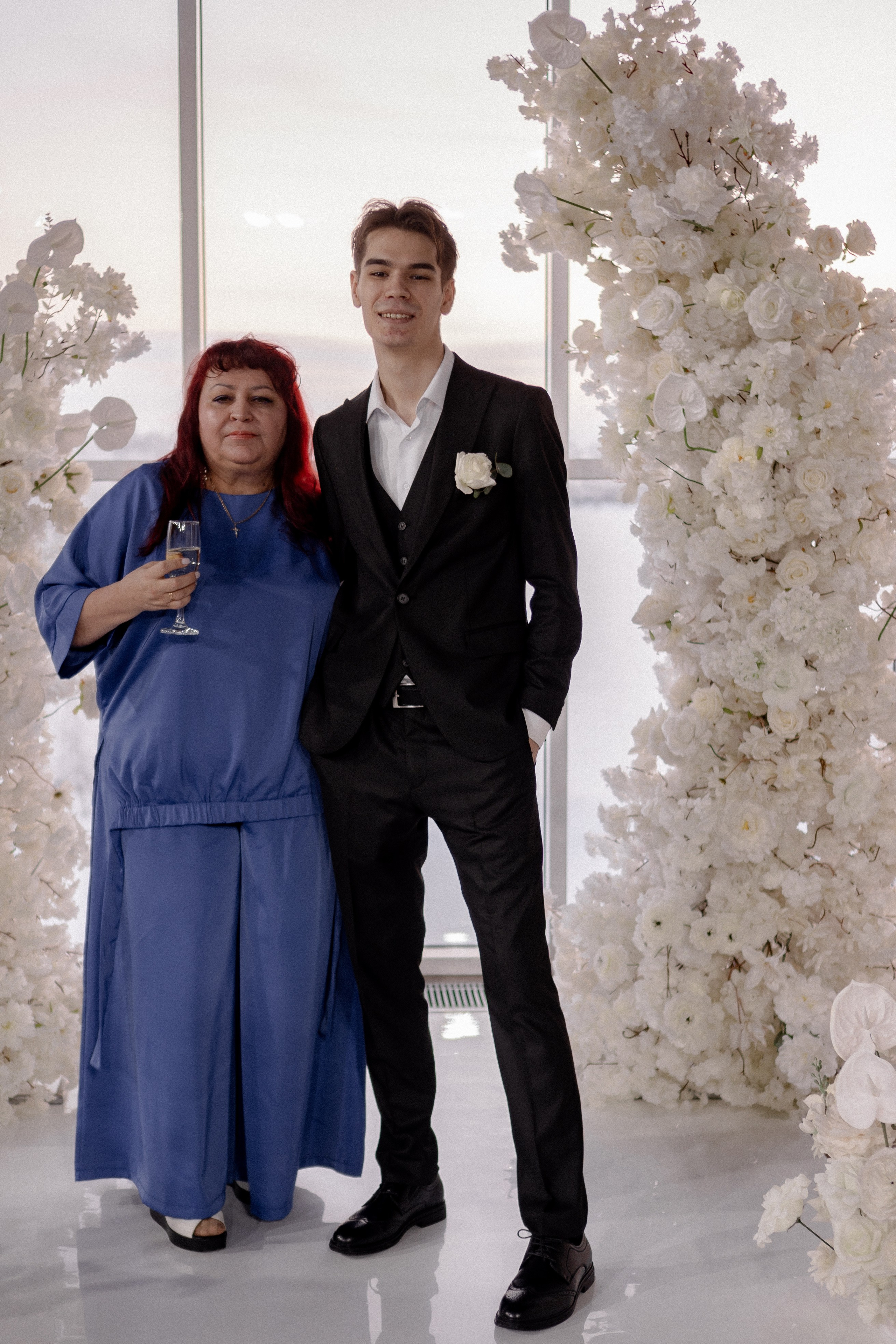 СВАДЕБНАЯ СЬЕМКА СБОРОВ В ОТЕЛЕ И ВЫЕЗД НА ЦЕРЕМОНИЮ (СНЯТО В СИБИРЕ В НИЖНЕВАРТОВСКЕ). Профессиональный фотограф, Санкт-Петербург — Виктория Богомолова