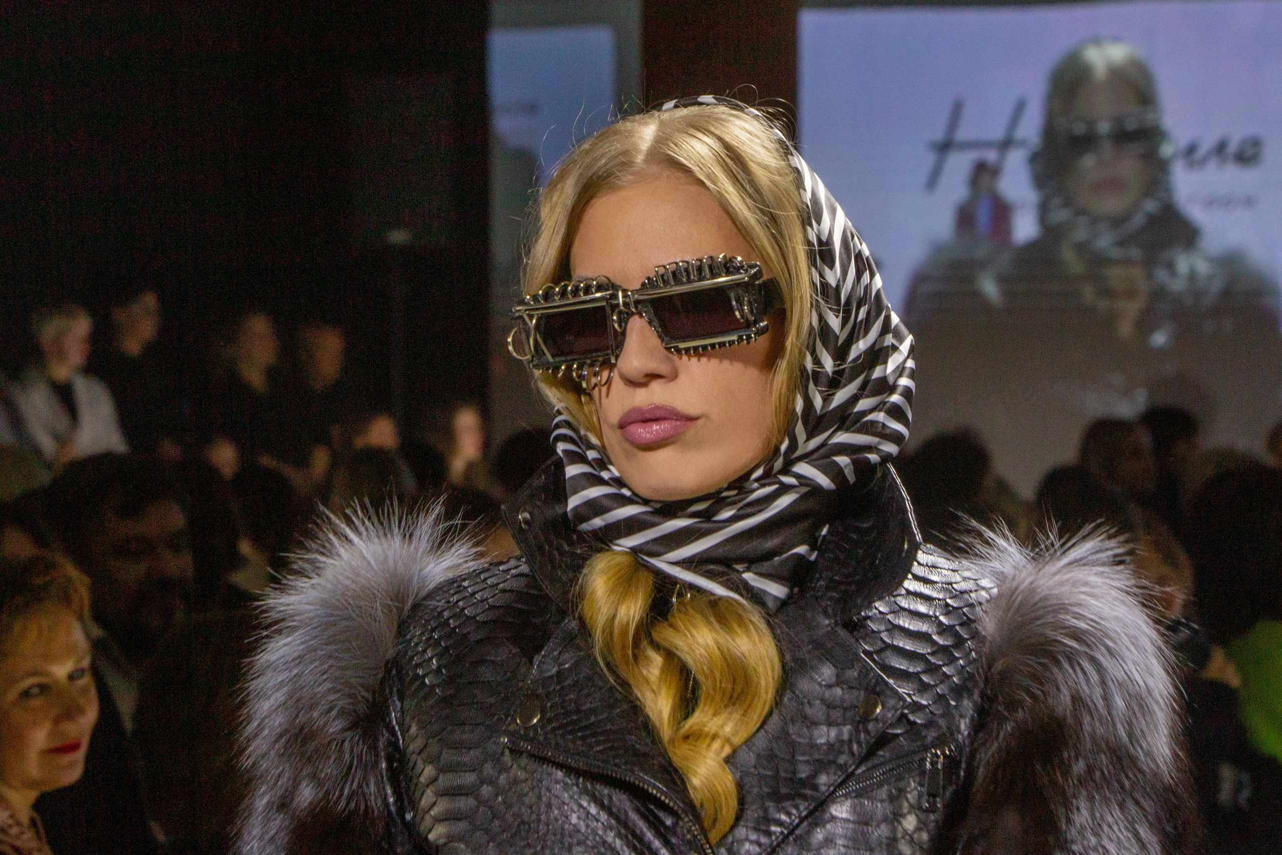 Неделя моды Екб. Фотограф для маркетплейсов Михаил Бове