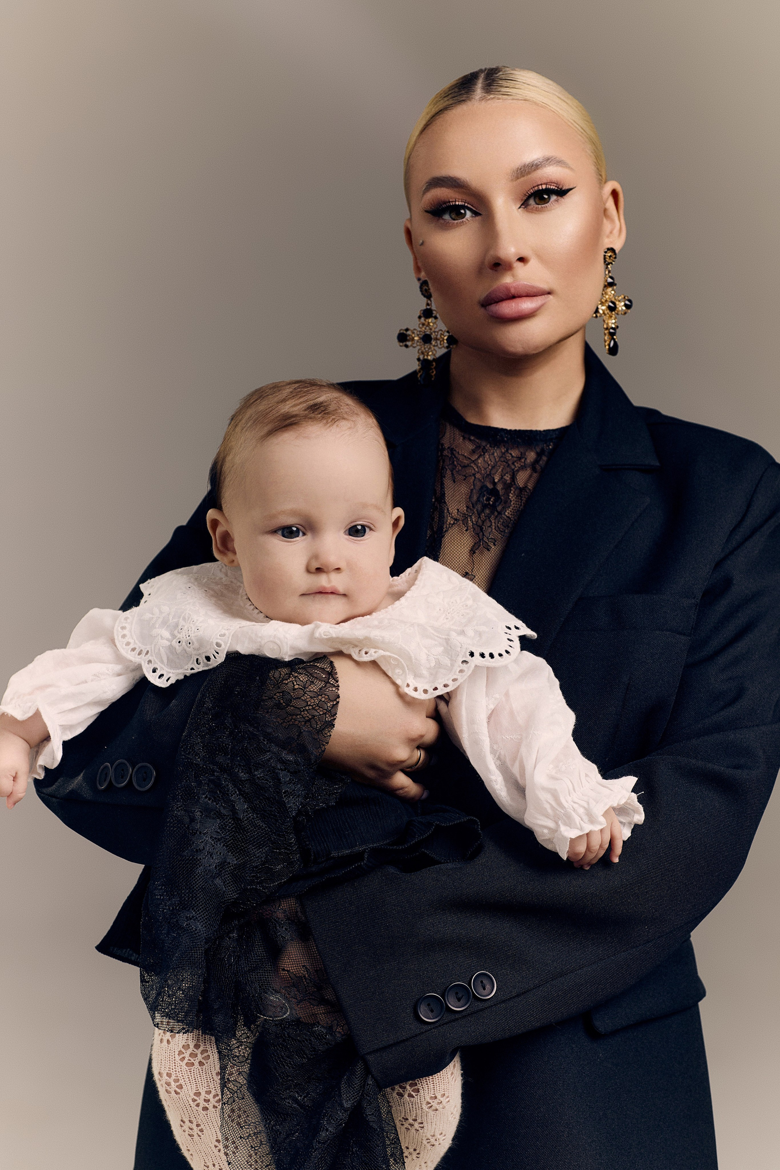 ANASTASIA & ANDREY & AVRORA. Ася Солопова, фотограф Тюмень