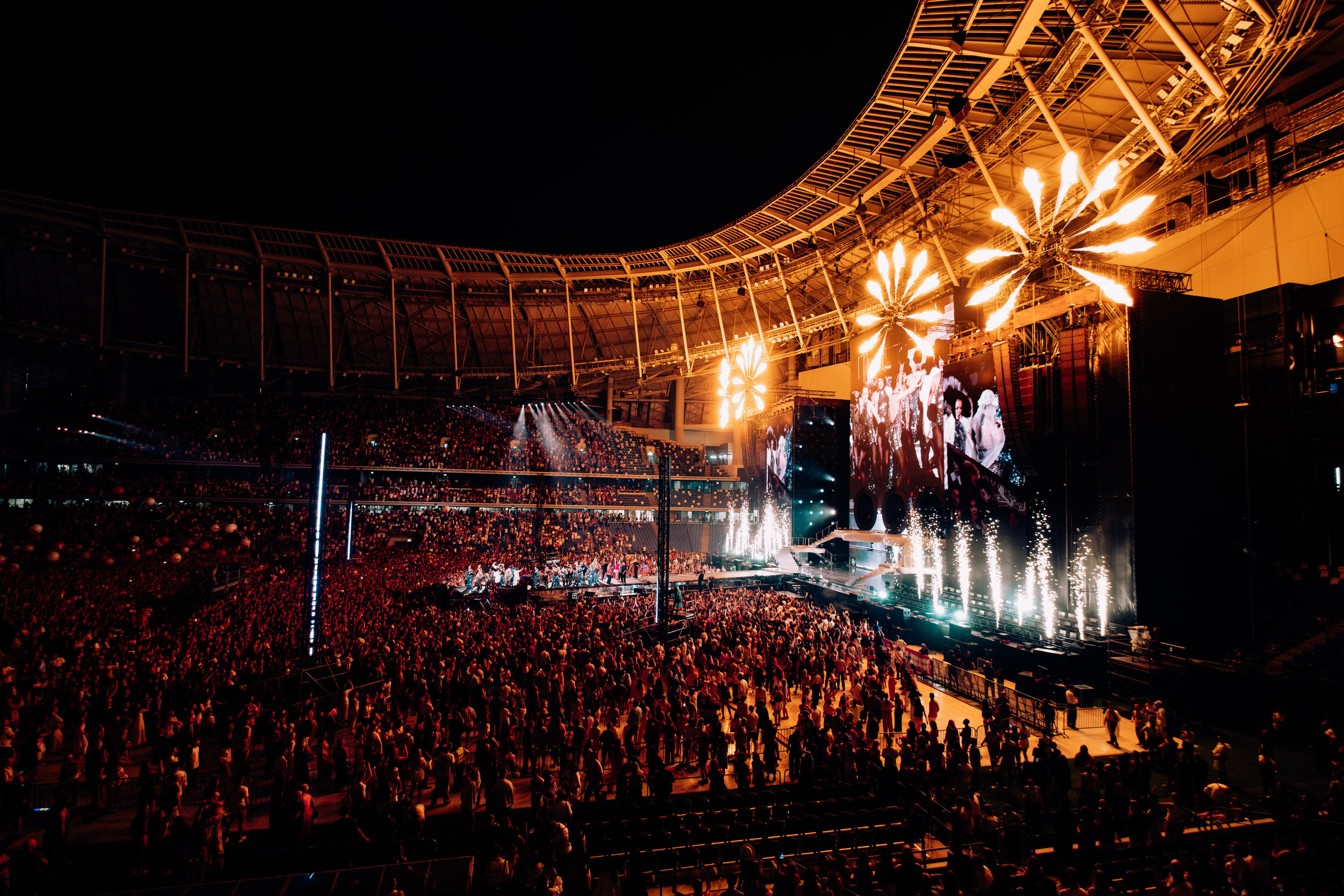 ZIVERT В ВТБ АРЕНЕ 12.07.25. Концертный и репортажный фотограф в Москве и Санкт-Петербурге Мария