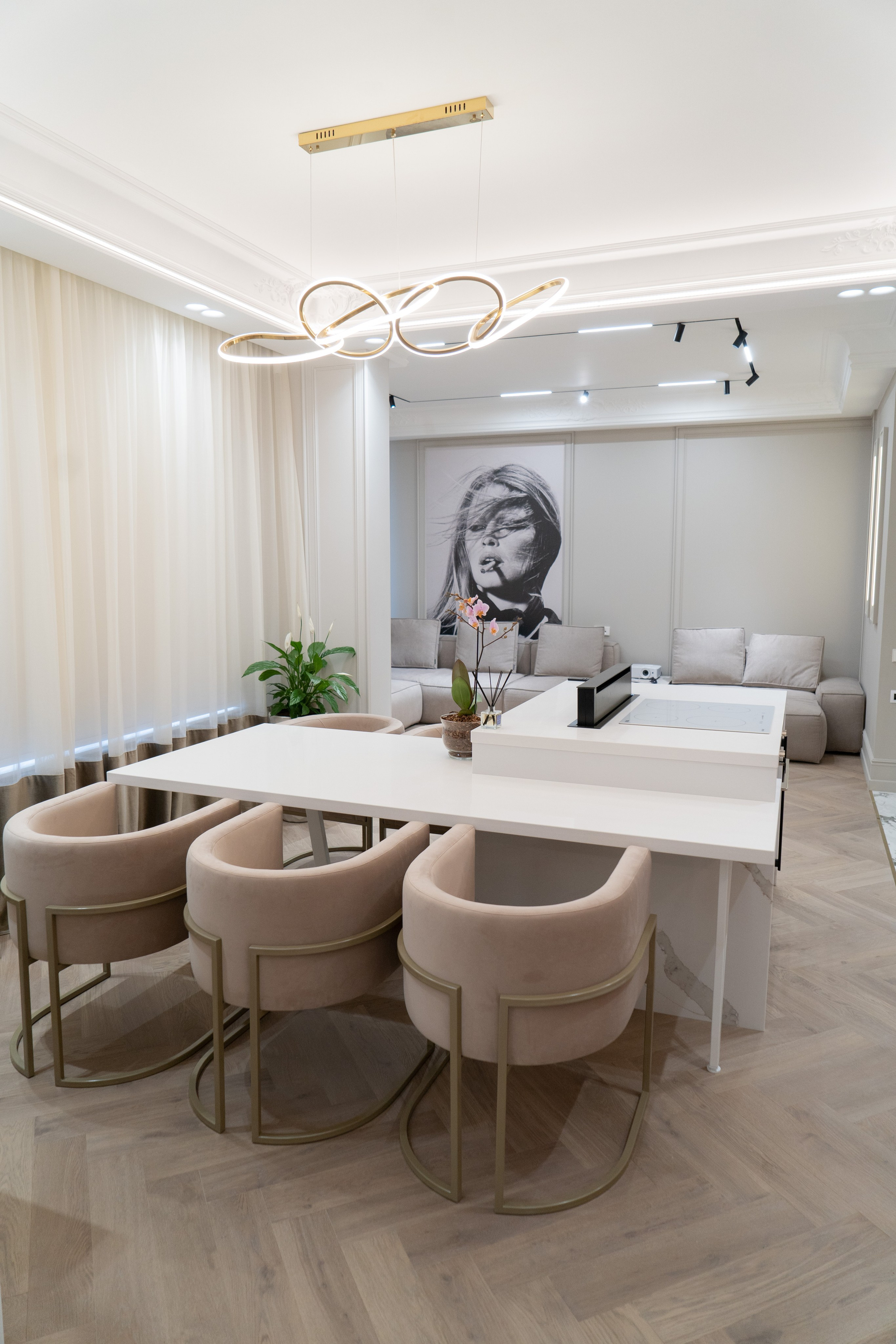 Интерьерная фото съемка. Профессиональный портретный фотограф в Москве Владимир Глаголев