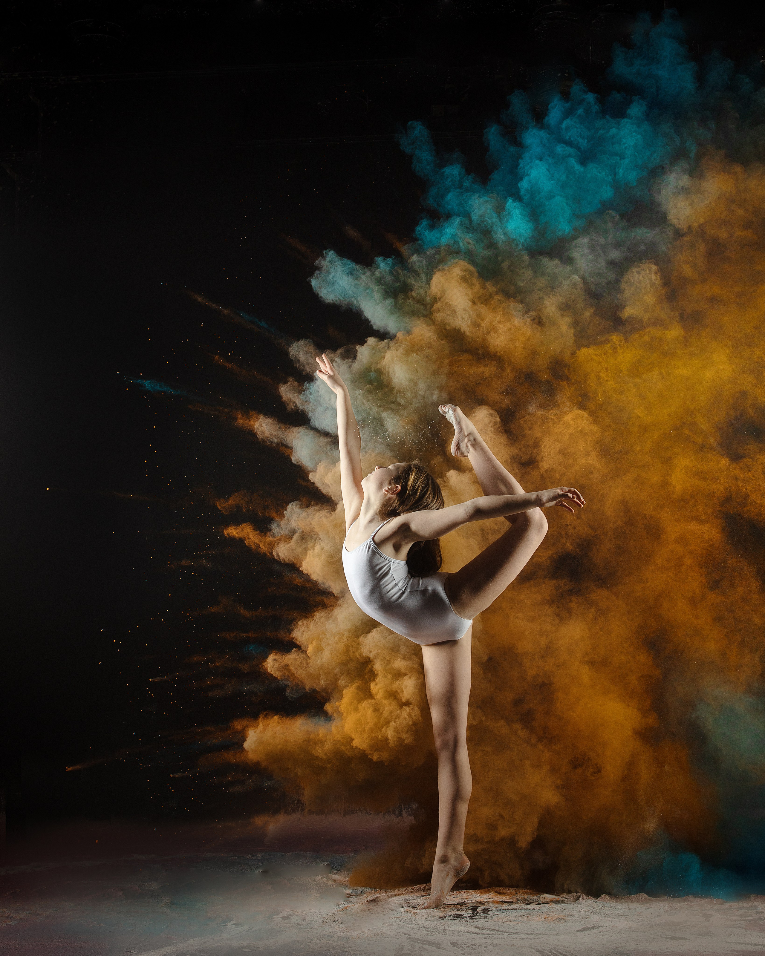 Клуб художественной гимнастики «Отрада». Съемка с мукой. Спортивный и детский фотограф в Москве, Калининграде