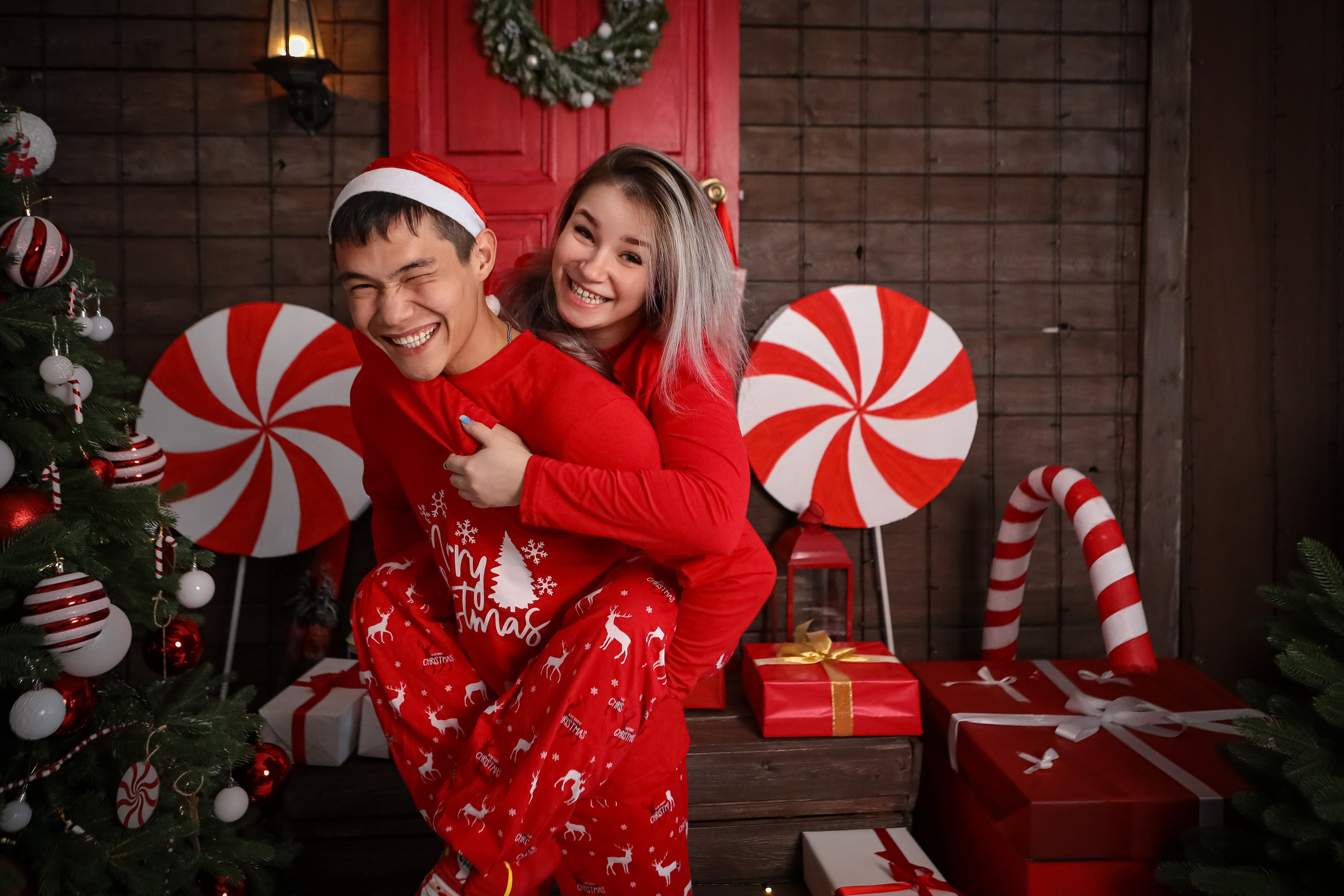 НОВОГОДНИЕ ФОТОСЕССИИ 2025-2026. Фотограф г. Хабаровск. Семейные и индивидуальные съёмки