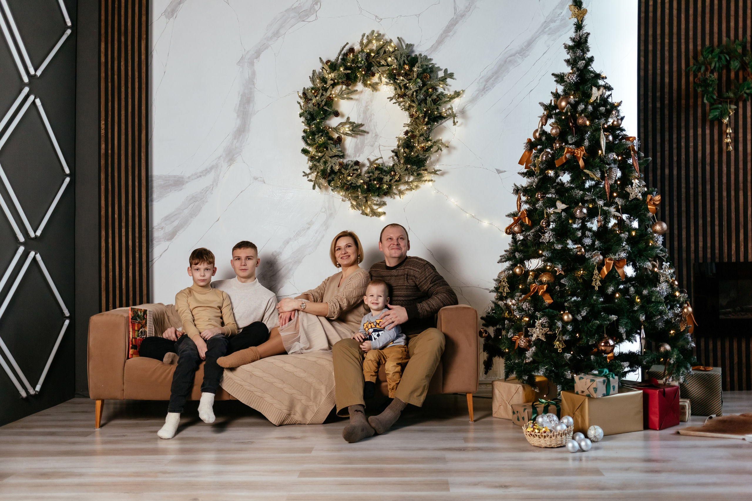 Новогодняя семейная съёмка. EtoStudio. Семейный фотограф в Минске Приболовец Светлана