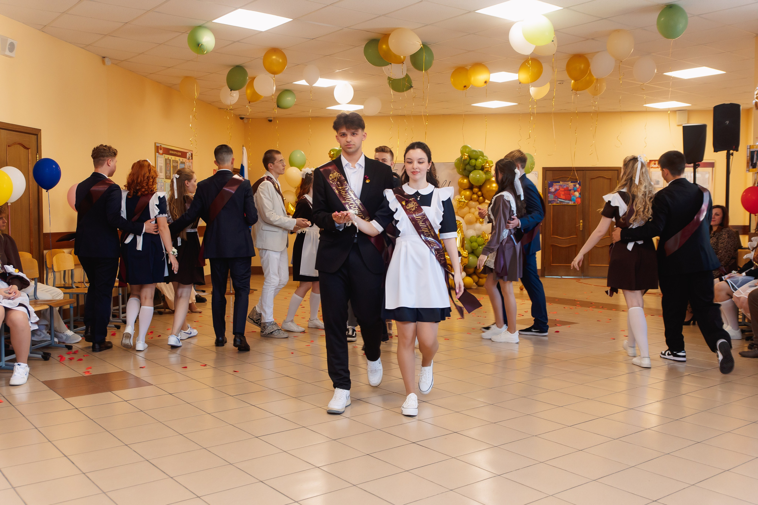 Последний звонок. Фотограф в Кронштадте и Санкт-Петербурге Анастасия Коваленко