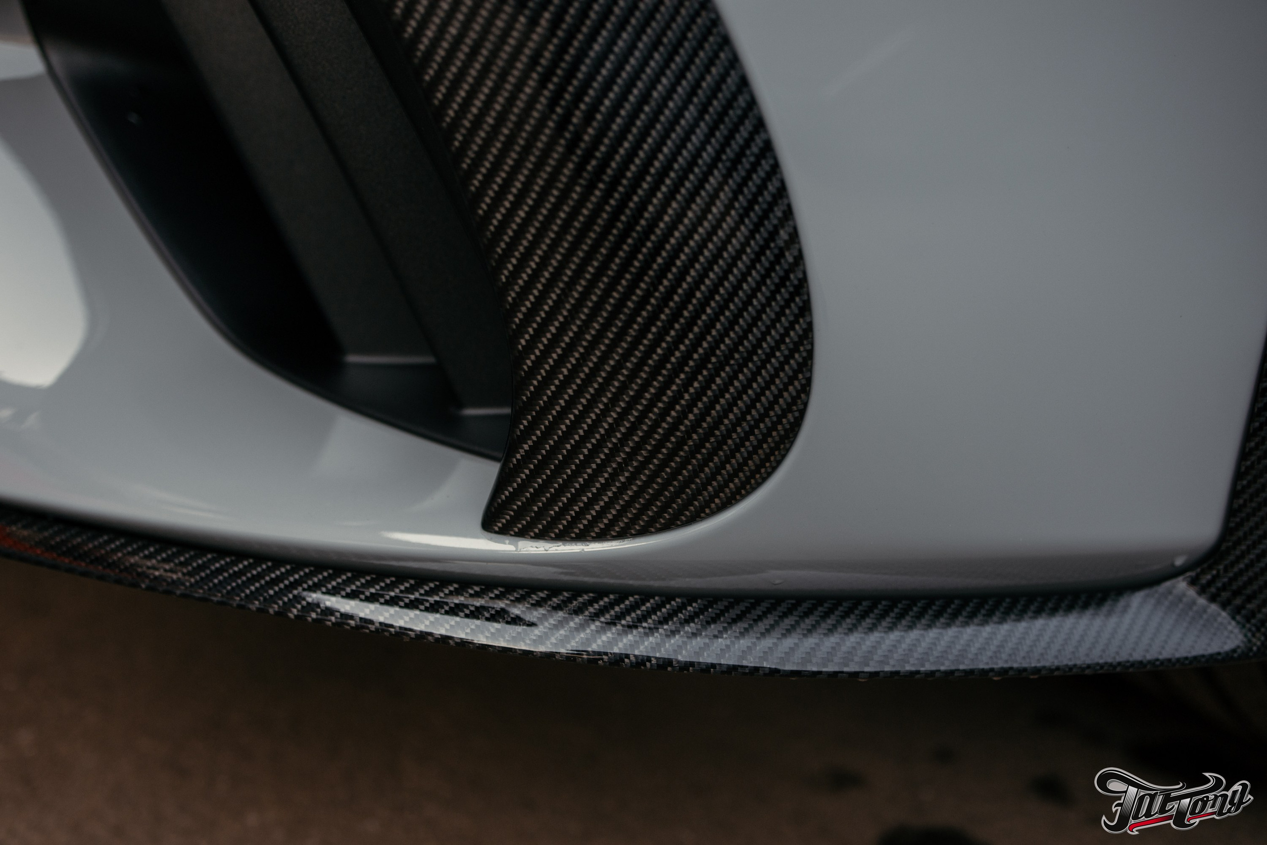 Mercedes SL63 amg классический карбон глянцевых элементов кузова. DeLorein