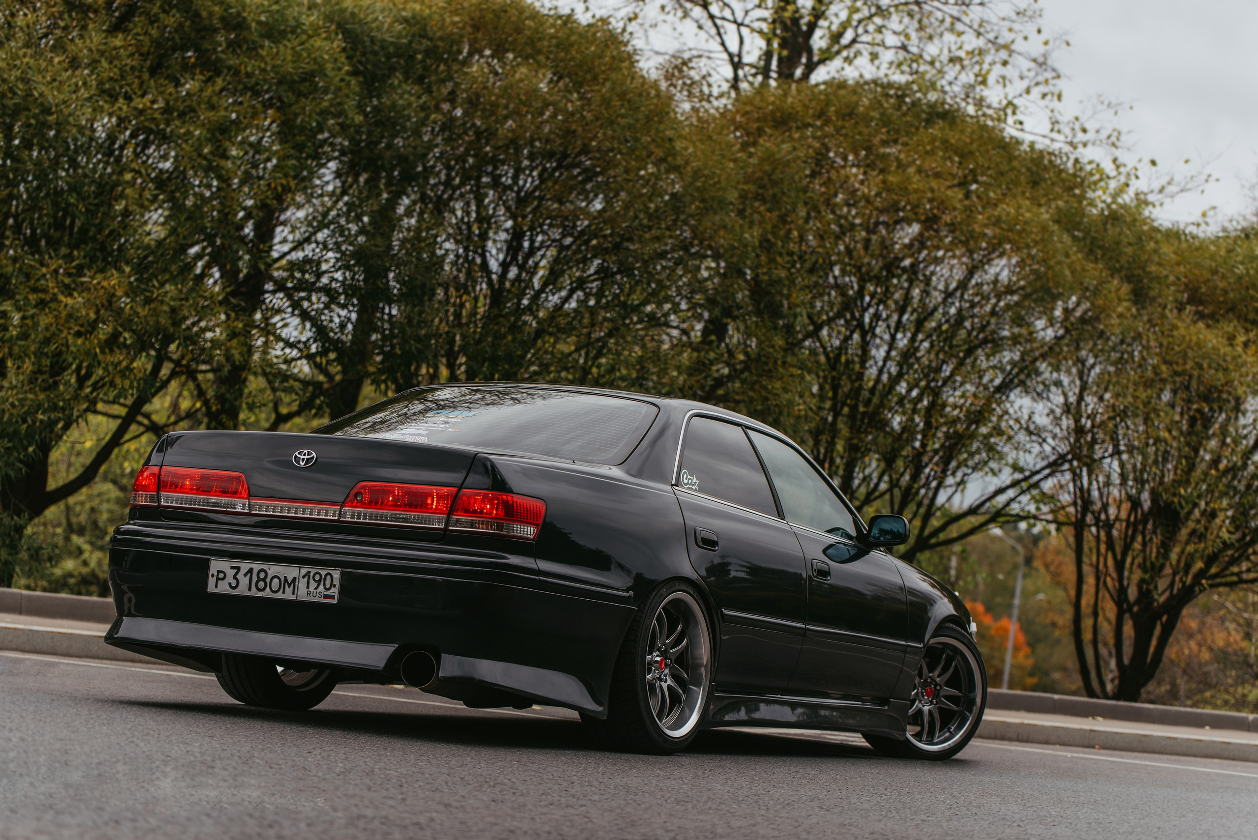 Toyota Mark ii inna_goldcobra. DeLorein