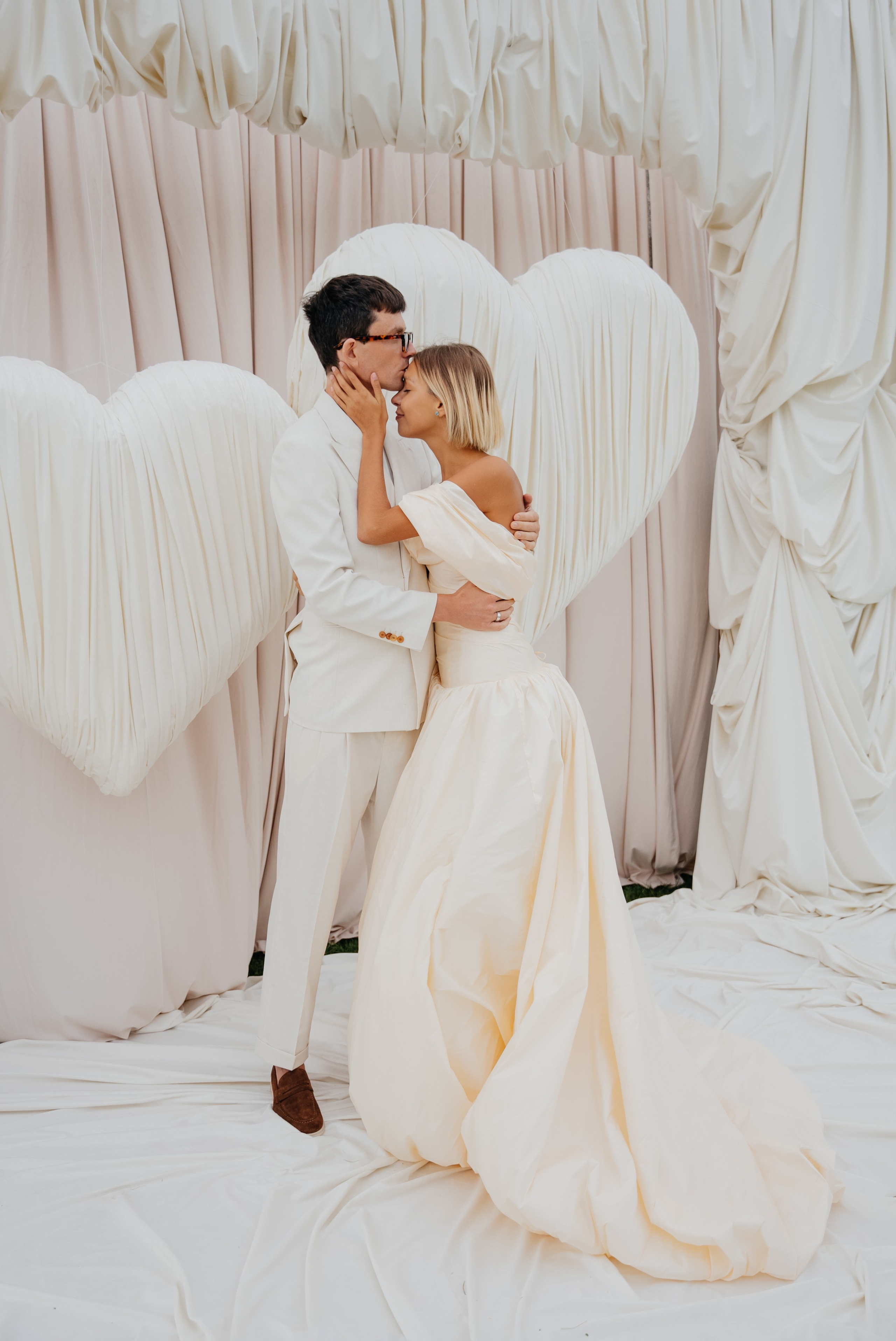 WEDDING. Akkanatart.kz