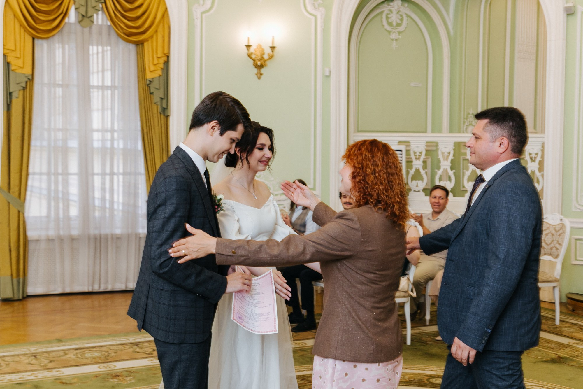 Свадебная регистрация, ЗАГС Петроградского р-на. Фотограф крещение венчание в Петербурге! Помогает подобрать храм и посоветовал душевного батюшку в СПб