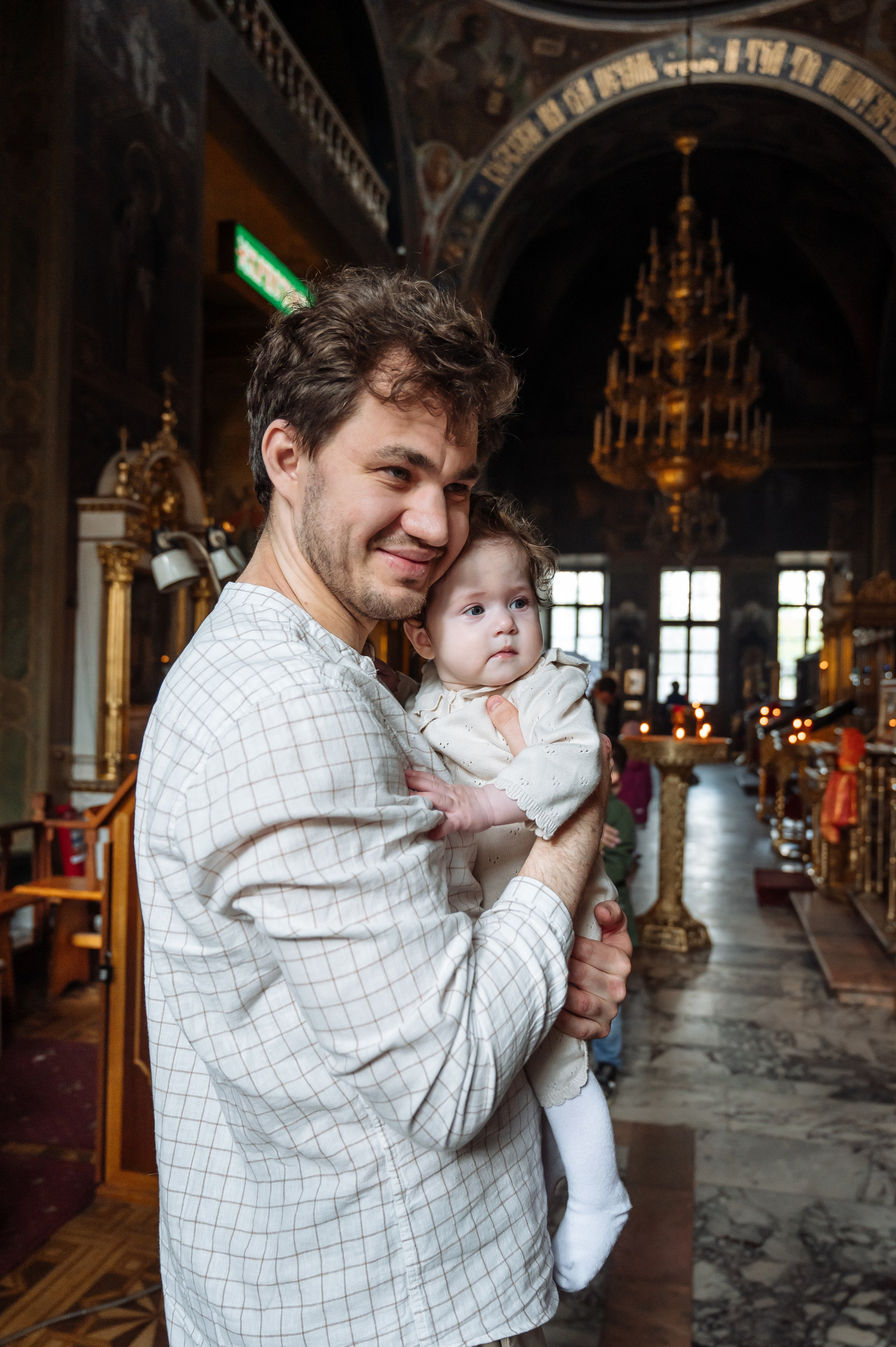 Фотосъёмка крещения. Анастасия Петрович фотограф, фотокорреспондент в Москве и Санкт-Петербурге. Фотосъёмка репортажа, мероприятия, корпоративная съёмка, контент