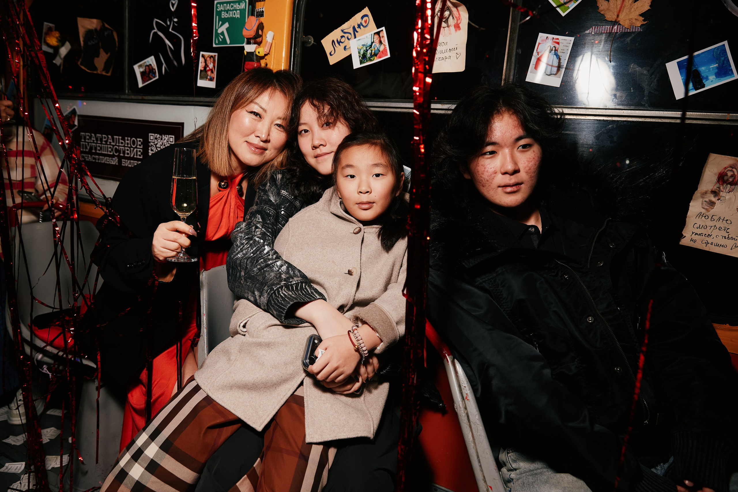 Tram 35 30.11. Свадебный репортажный фотограф краснодар максим дремов дрёмов фотосессия студия цена