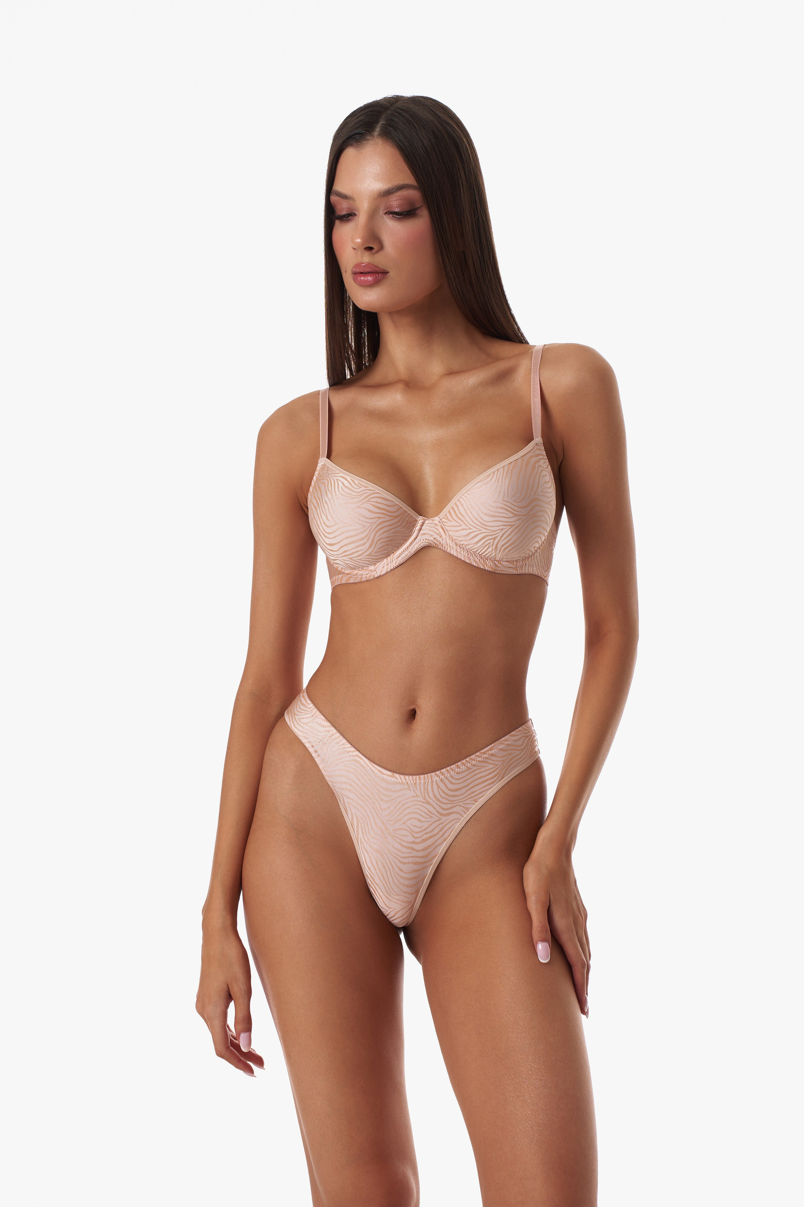 Milady | Каталог. Фотограф Марина Голубева, Минск. Съемка для брендов, реклама