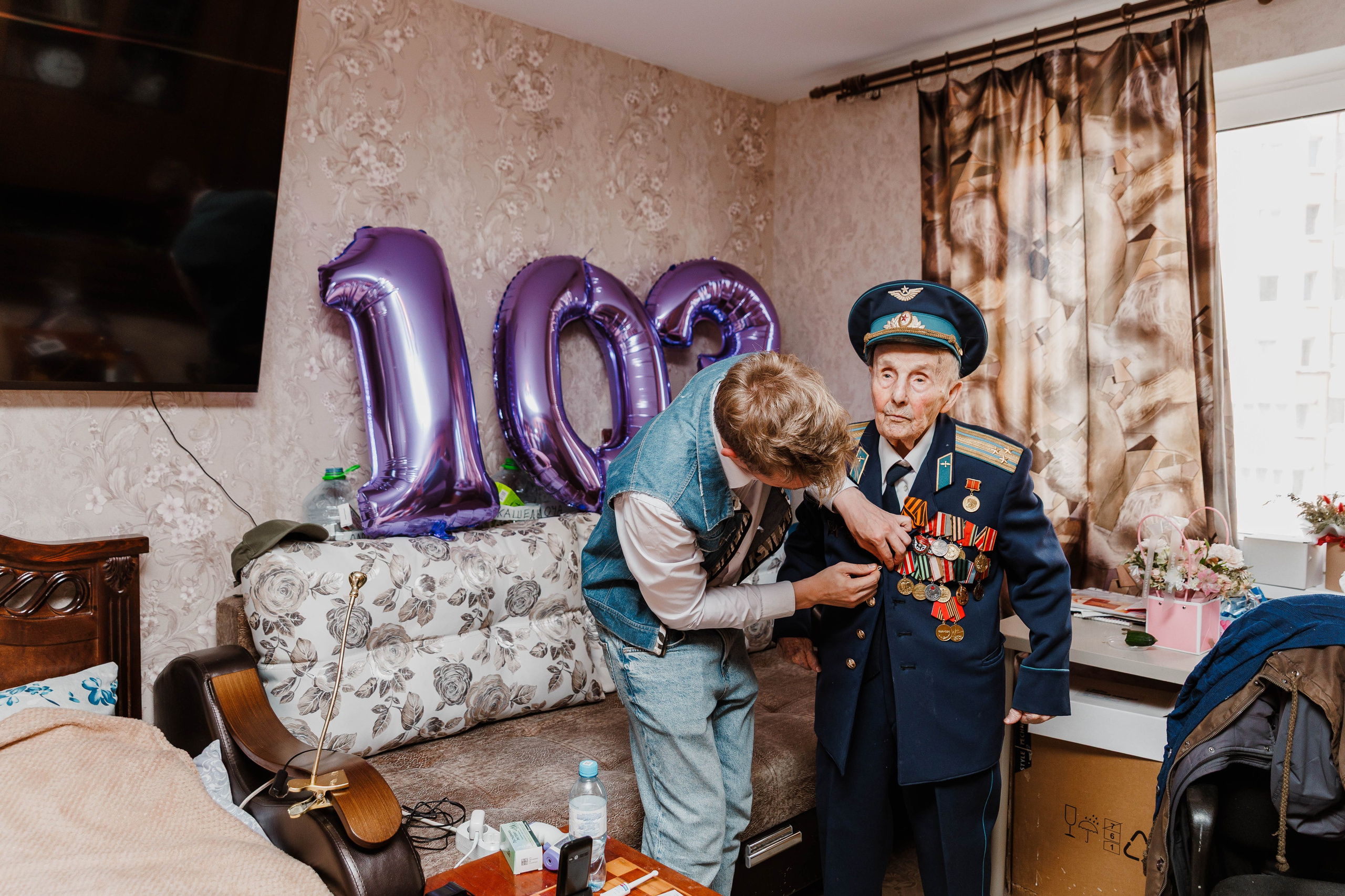 ПОЗДРАВЛЕНИЕ ВЕТЕРАНОВ ВЕЛИКОЙ ОТЕЧЕСТВЕННОЙ ВОЙНЫ. РЕПОРТАЖНЫЙ ФОТОГРАФ НИЖНИЙ НОВГОРОД Игнатьева Виктория