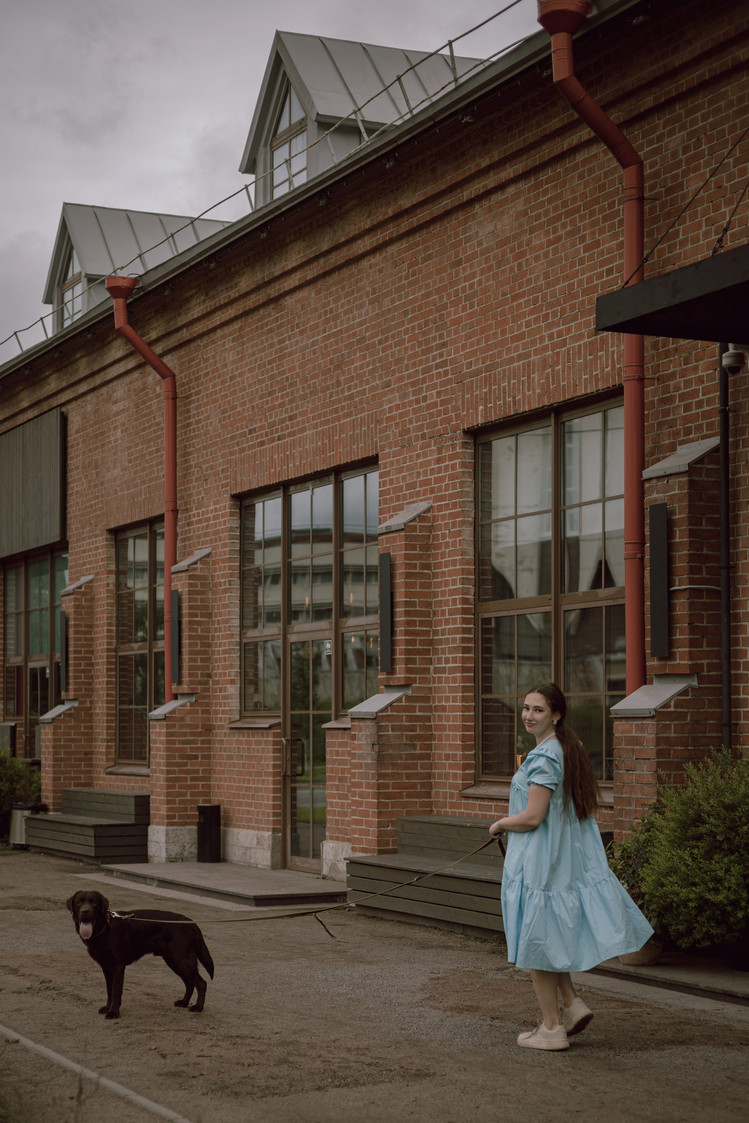 Оля и шоколадный Тимофей. Фотограф — анималист •love-story•|Санкт-Петербург