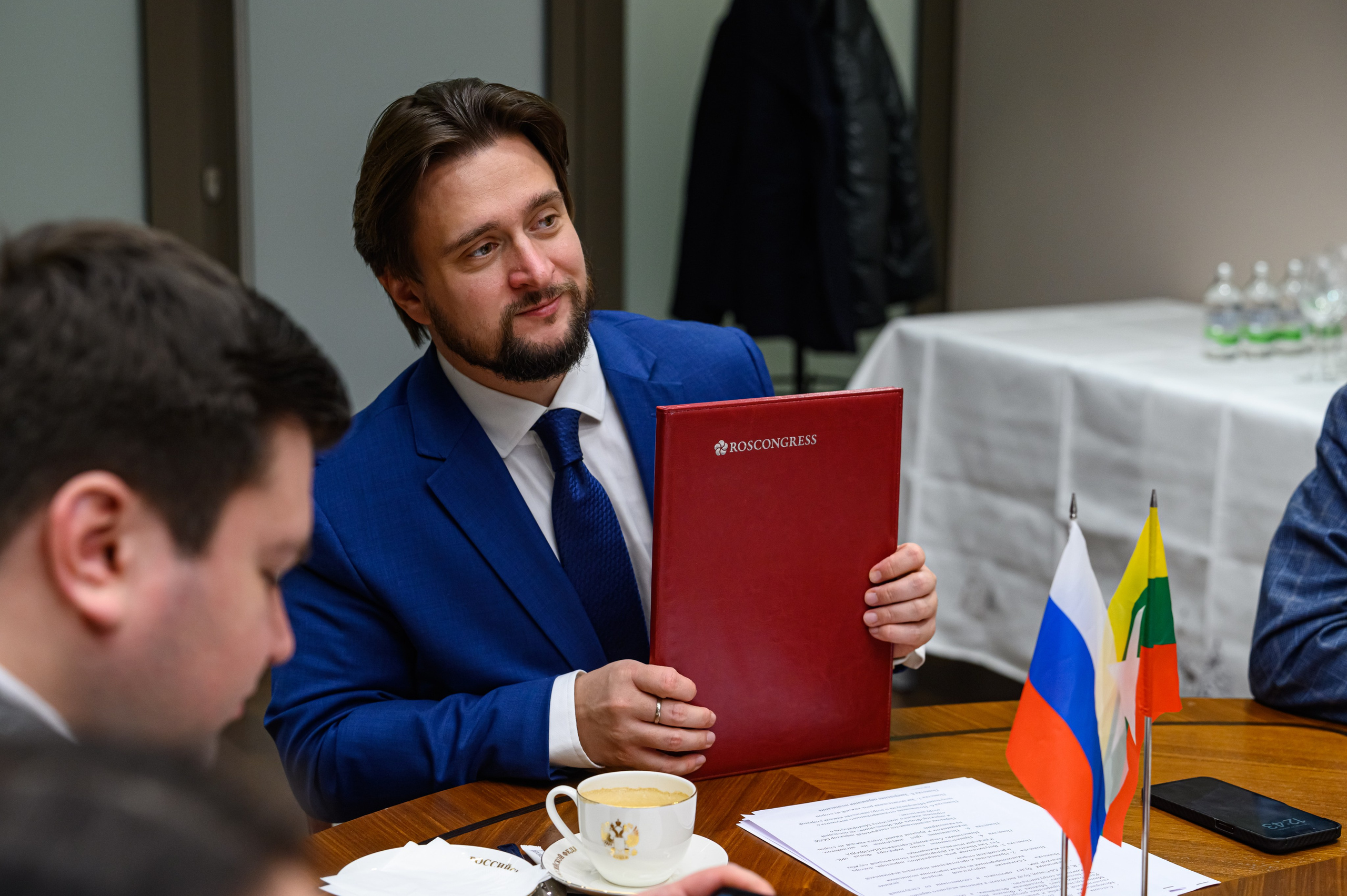 Деловая репортажная съемка. Дмитрий Юн