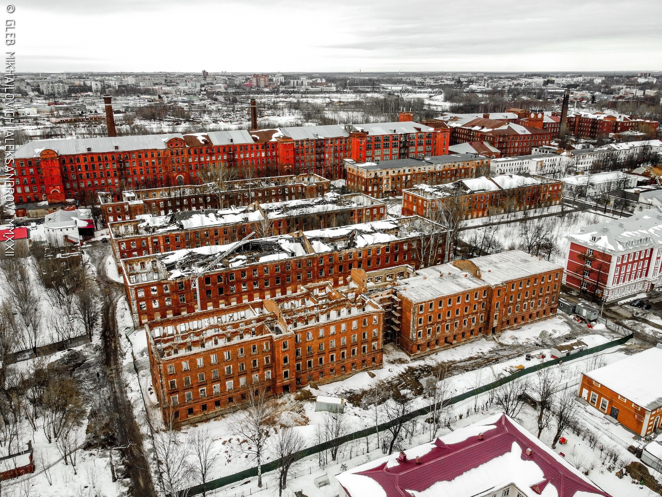 Ярославль. Ярославская Большая мануфактура (Красный Перекоп). Зодчество