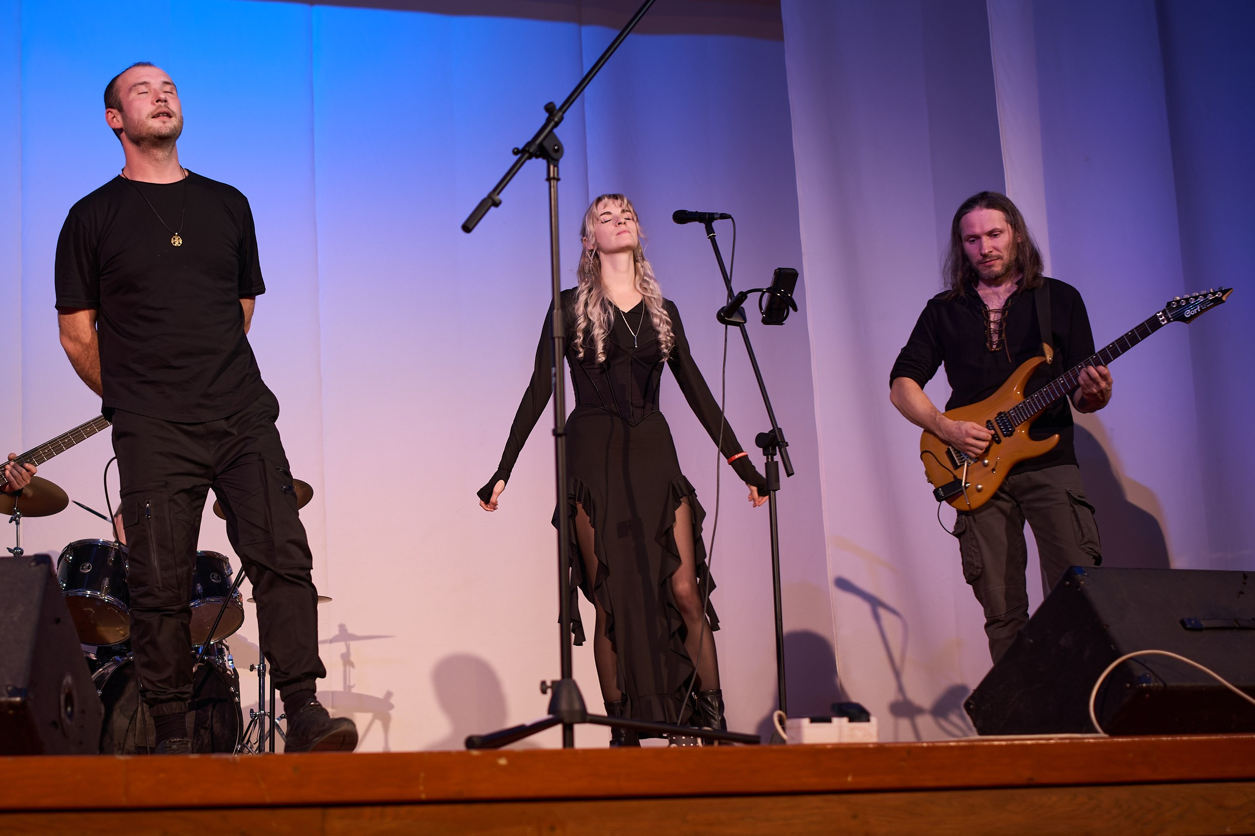 Мантикон V (2025). Фотографирует красивое Денис Горностаев