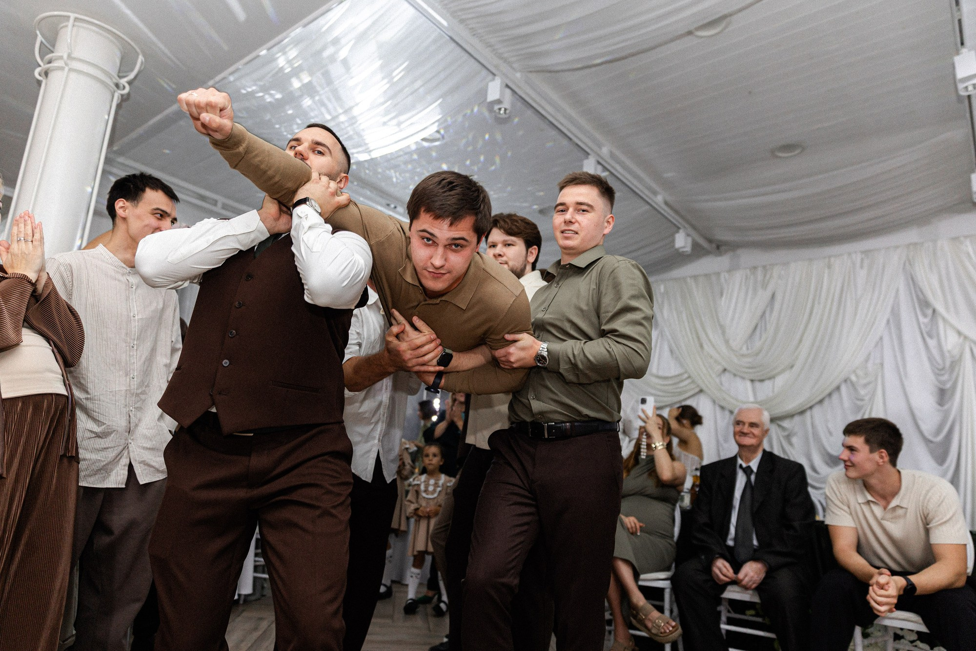 Мгновения счастья. Свадебный фотограф в Томске | Александр Овчаренко