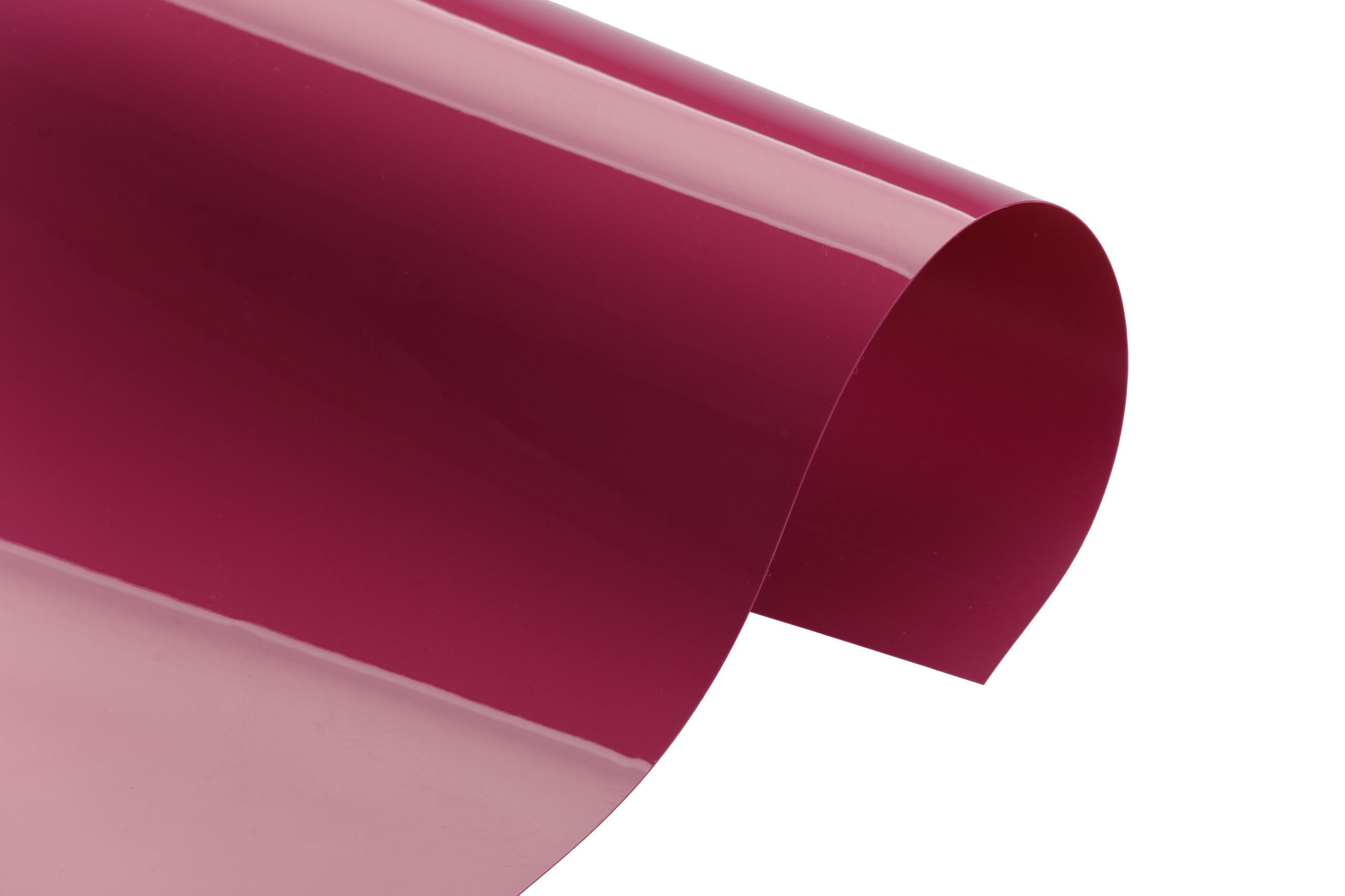 На белом для маркетплейсов и каталогов. Предметный фотограф Александр Трузян