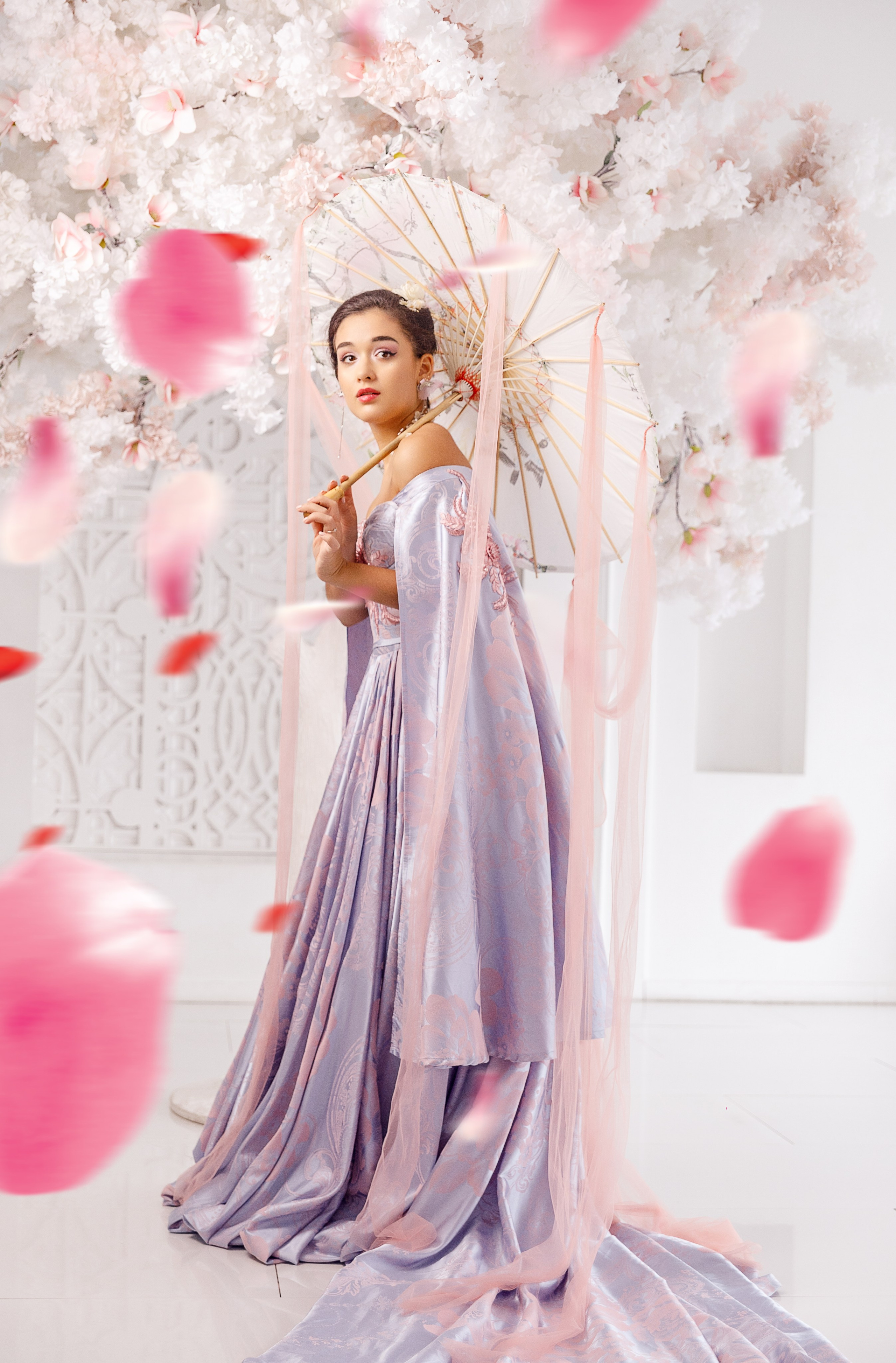 CROSS+STUDIO АВАЛОН. Свадебный фотограф, портретный фотограф в Москве и Саратове Оксана Анциферова