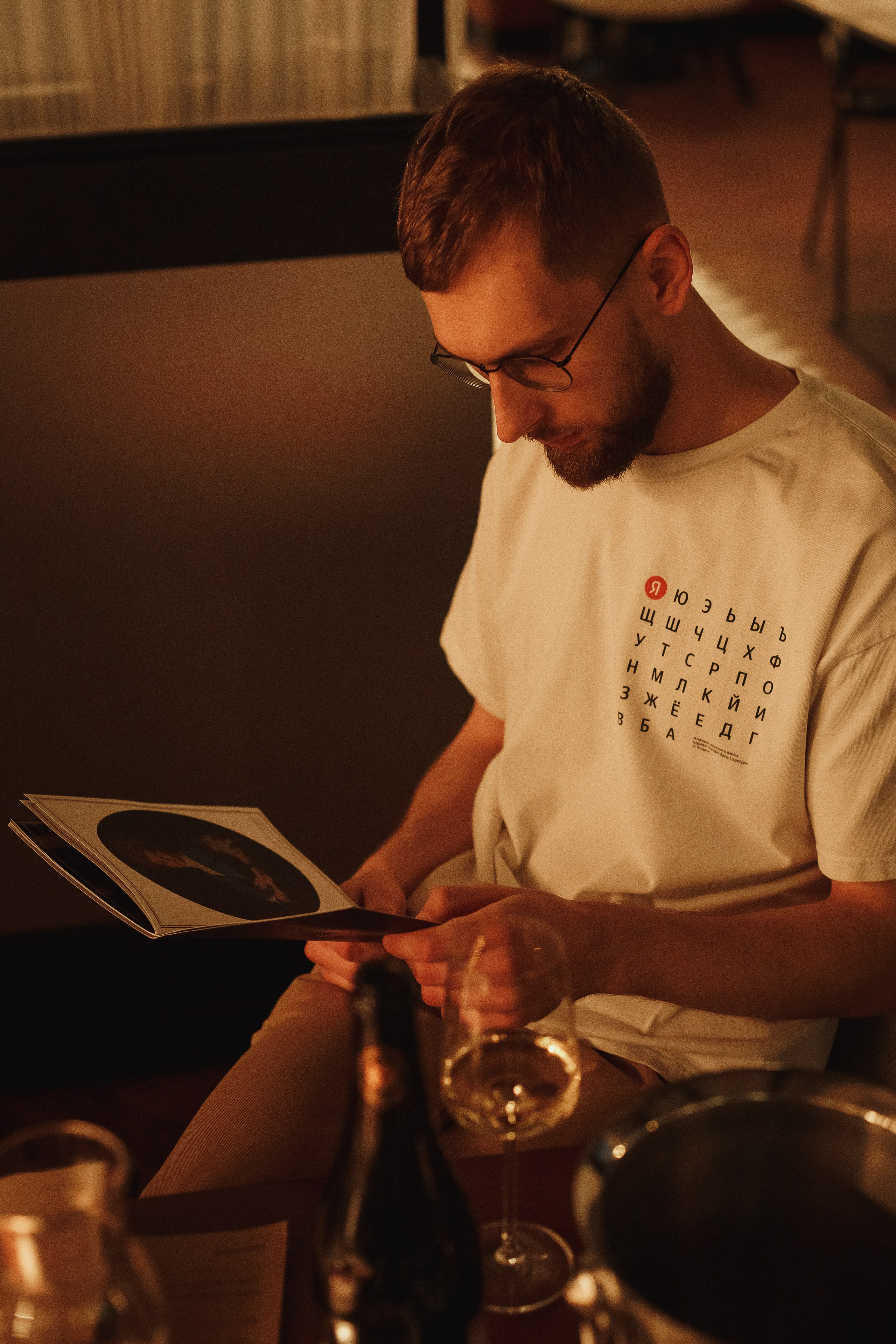 Фото клуба любителей российских вин в ресторане Мадам Ку-Ку, Таганрог. Свадебный и семейный фотограф в Таганроге Бакарюк Антон