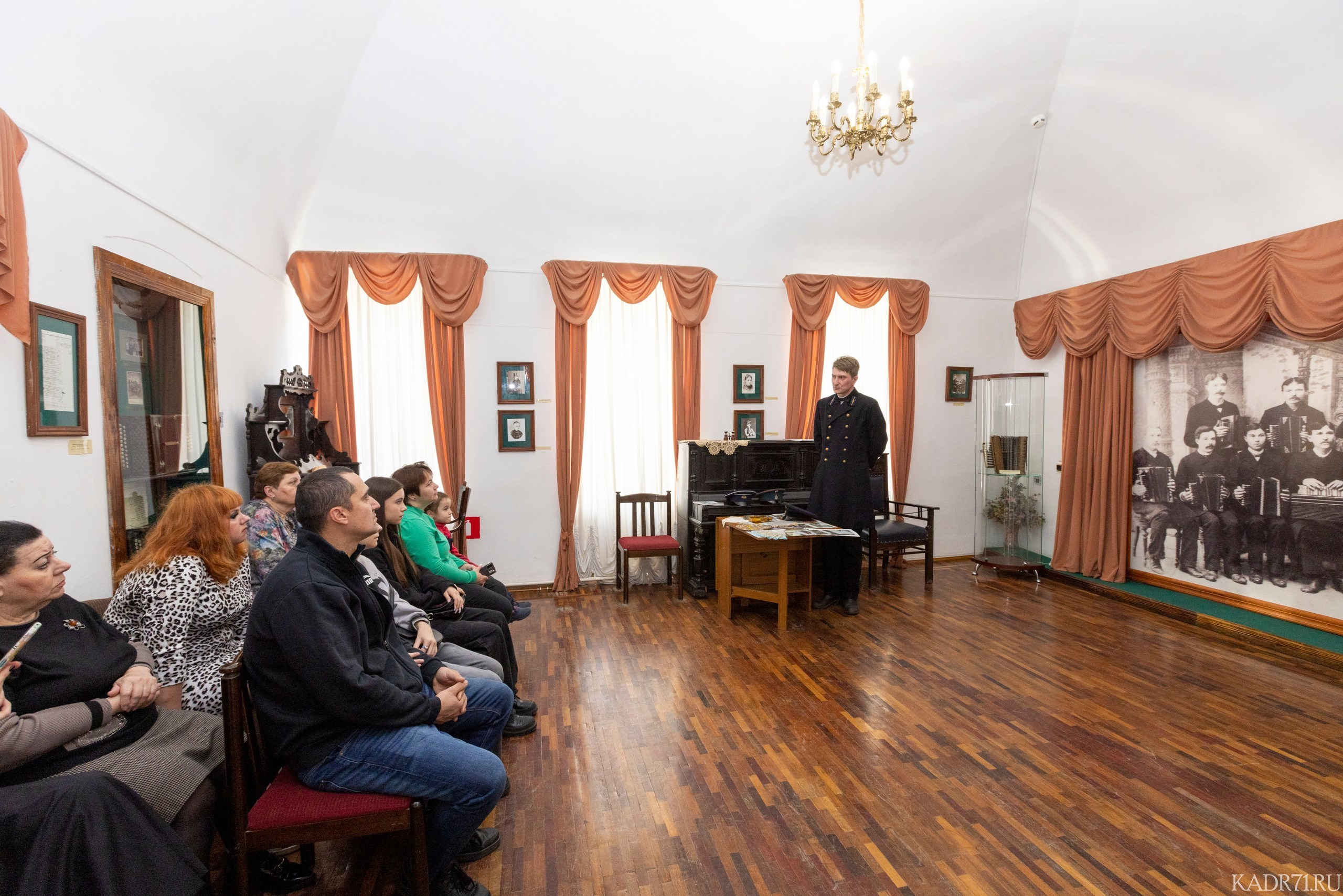 «ТОР» в музее гармони Белобородова. Фотограф в Туле Крупский АнДРей. Фотостудия «КАДР71» в Туле