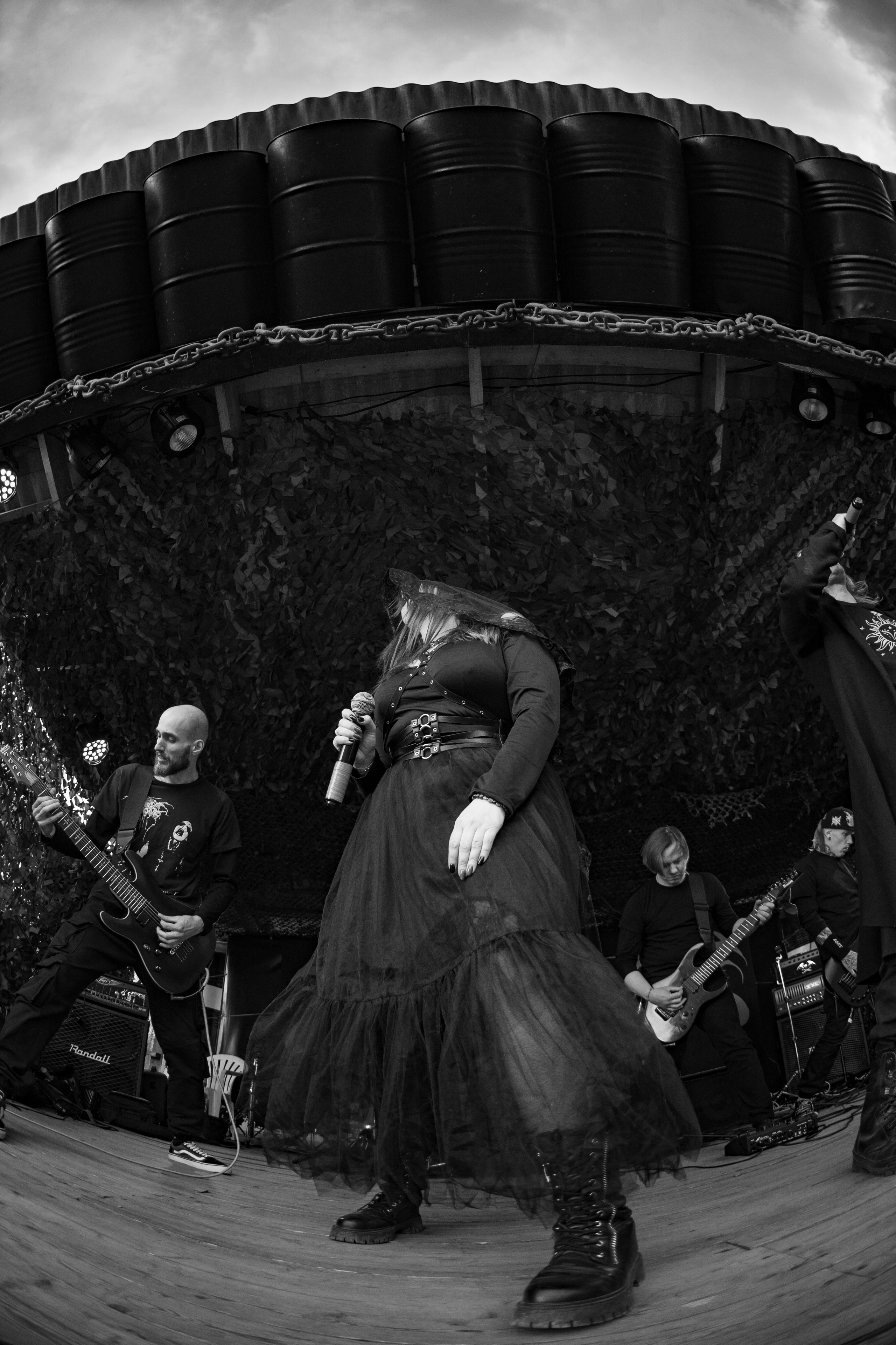 Фестиваль «ПОСРЕДИ КЛАДБИЩ И БОЛОТ»|Архангельск. Концертный и репортажный фотограф в Санкт-Петербурге Слава Пахомов