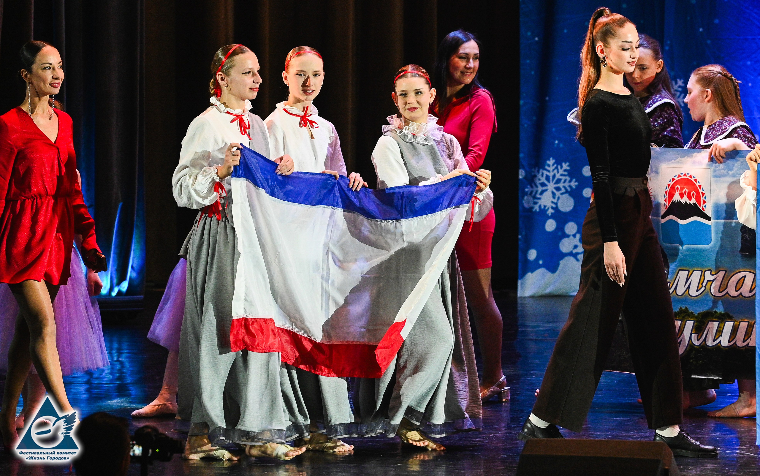 06.01.2026 «Жизнь Городов» Фестиваль-конкурс «Рождественские звёзды» г. Москва. Медиастудия Фото Концепт