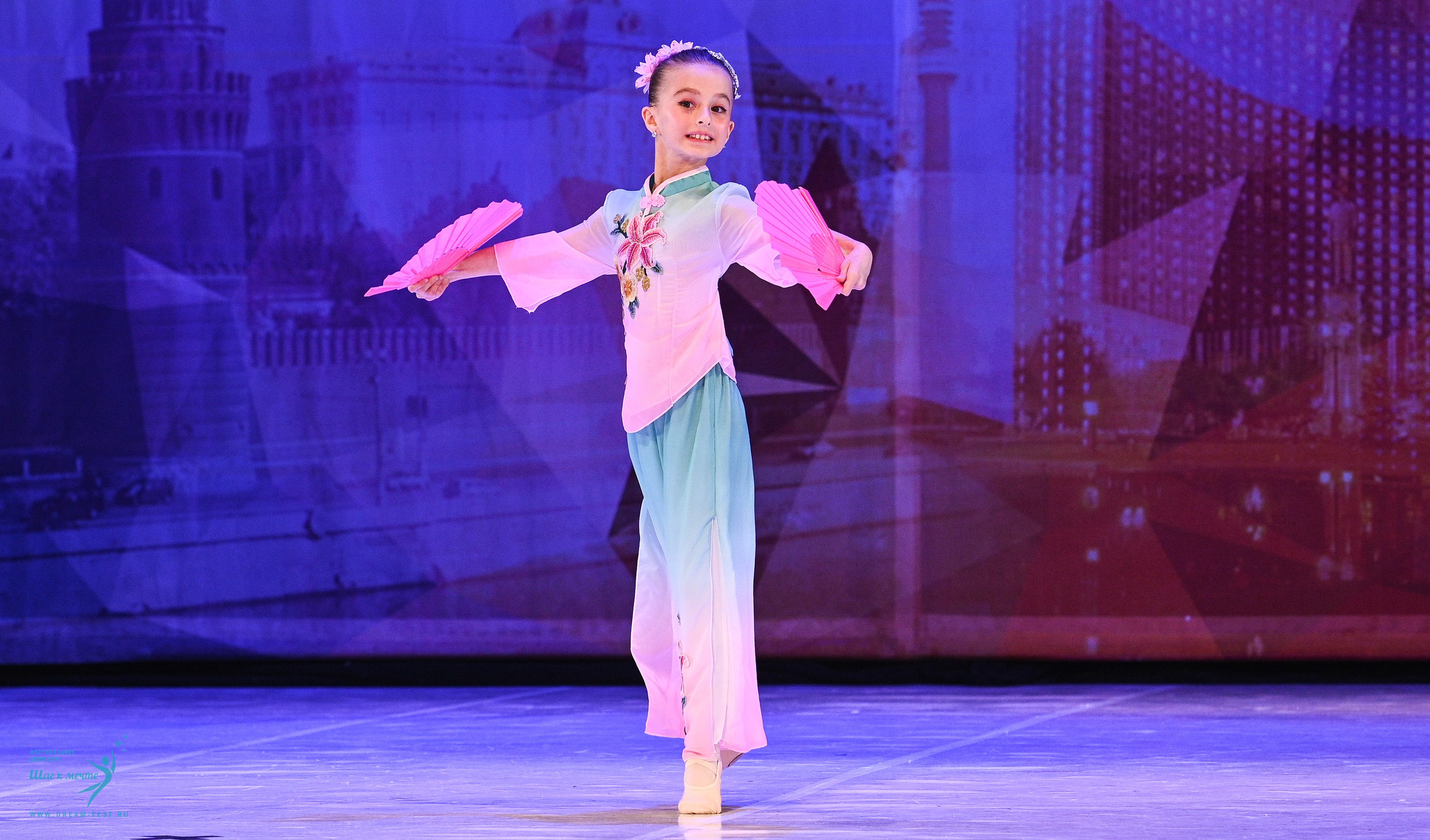 17.05.2025 «Московский Звездопад» Фестивальное движение «Шаг к мечте» г. Москва. Медиастудия Фото Концепт