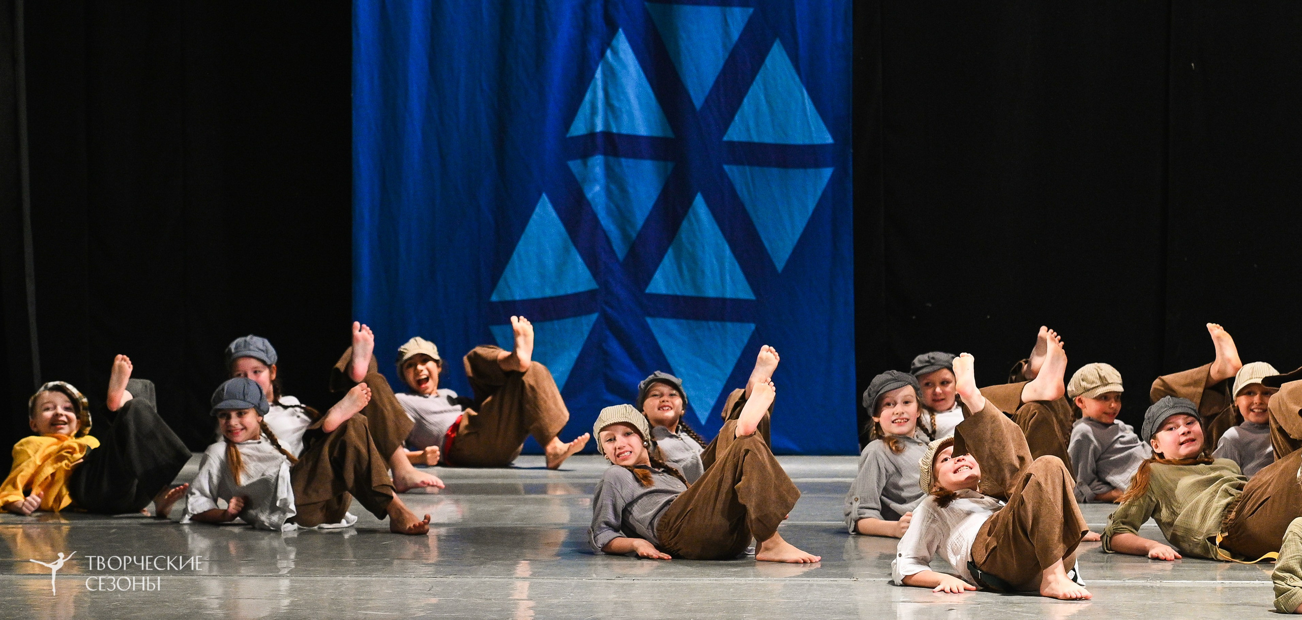 22.11.2025 IV Всероссийский хореографический фестиваль «Россия танцует на Волге». Медиастудия Фото Концепт