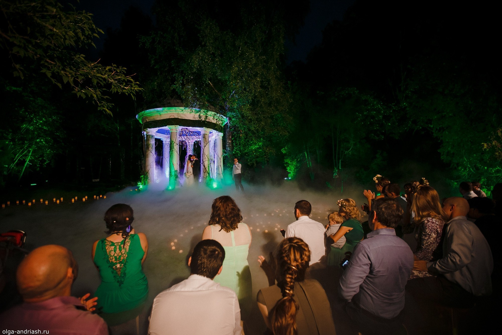 Вечерняя выездная регистрация. Семейный, портретный и свадебный фотограф в Санкт-Петербурге и Москве