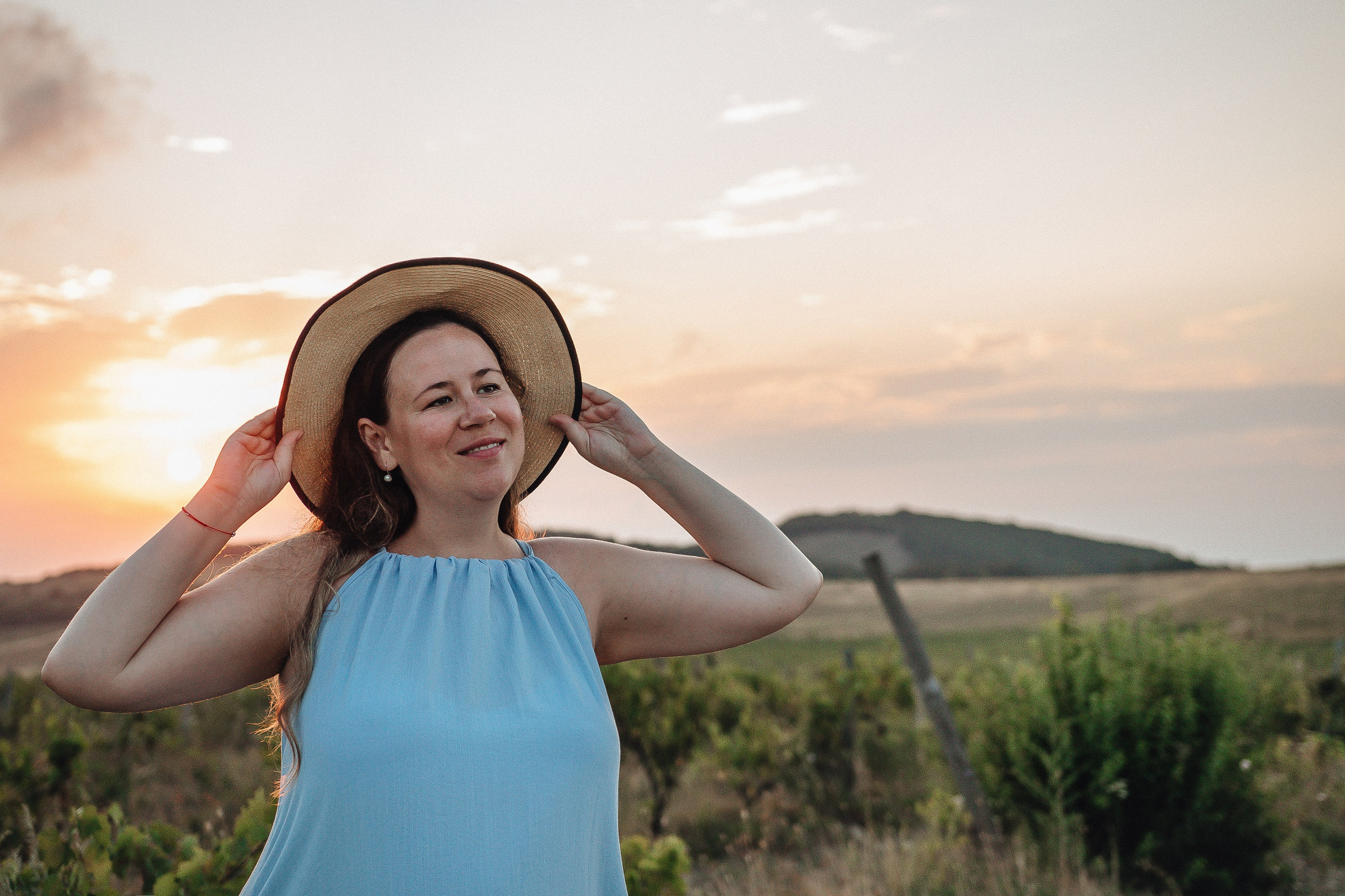 Антон и Мария — виноградная лоза Гай-Кодзора. Семейный фотограф Новороссийск, Анапа, Геленджик — Юлия Давыдова