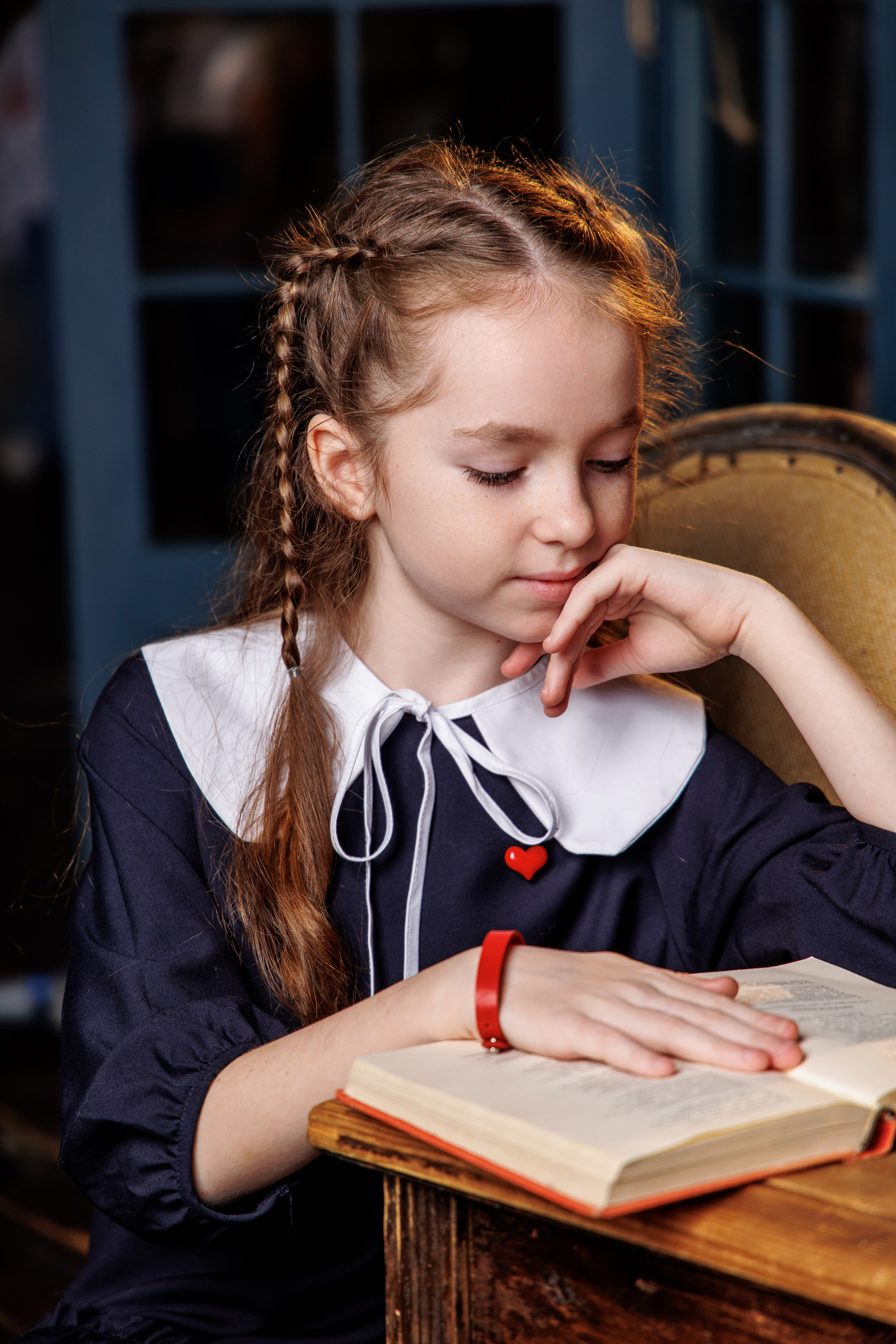 Альбомы для 4 класса. Школьный фотограф Саратов Золотарь Ольга