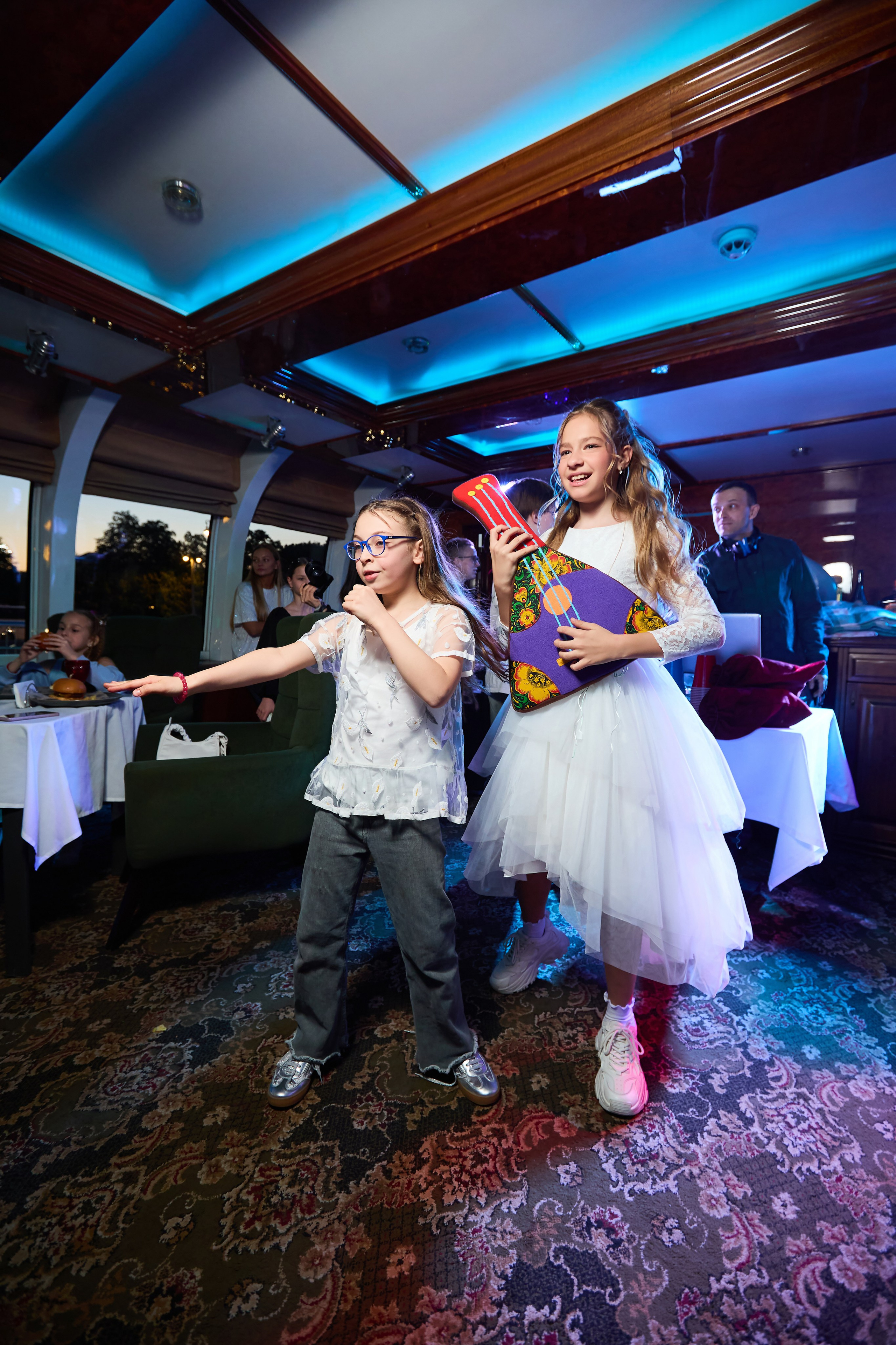 Выпускной 4 класс. Фотограф Иван Недорез