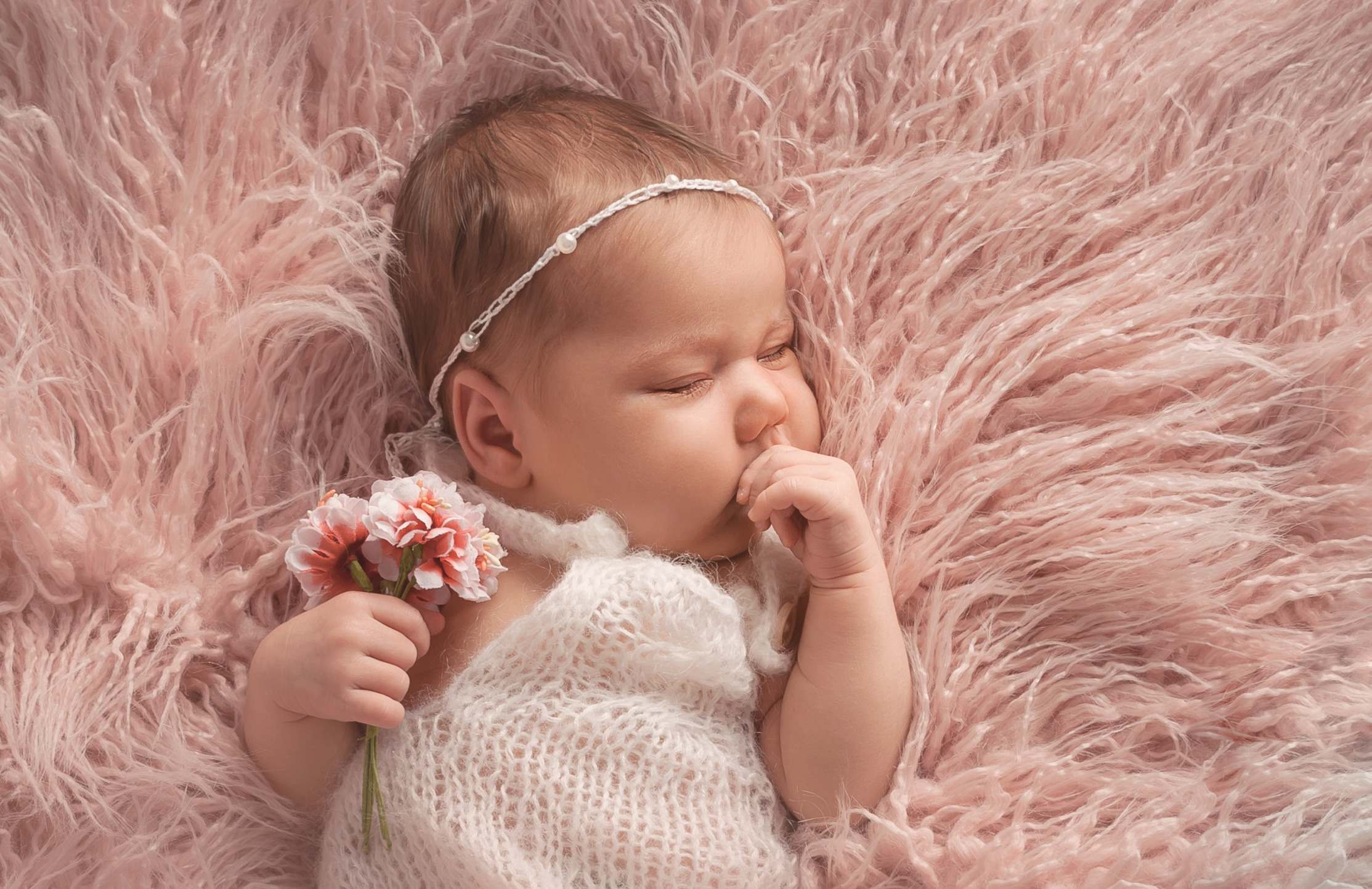 НОВОРОЖДЁННЫЕ. Портфолио. BABY ZOOM фотостудия в Казани