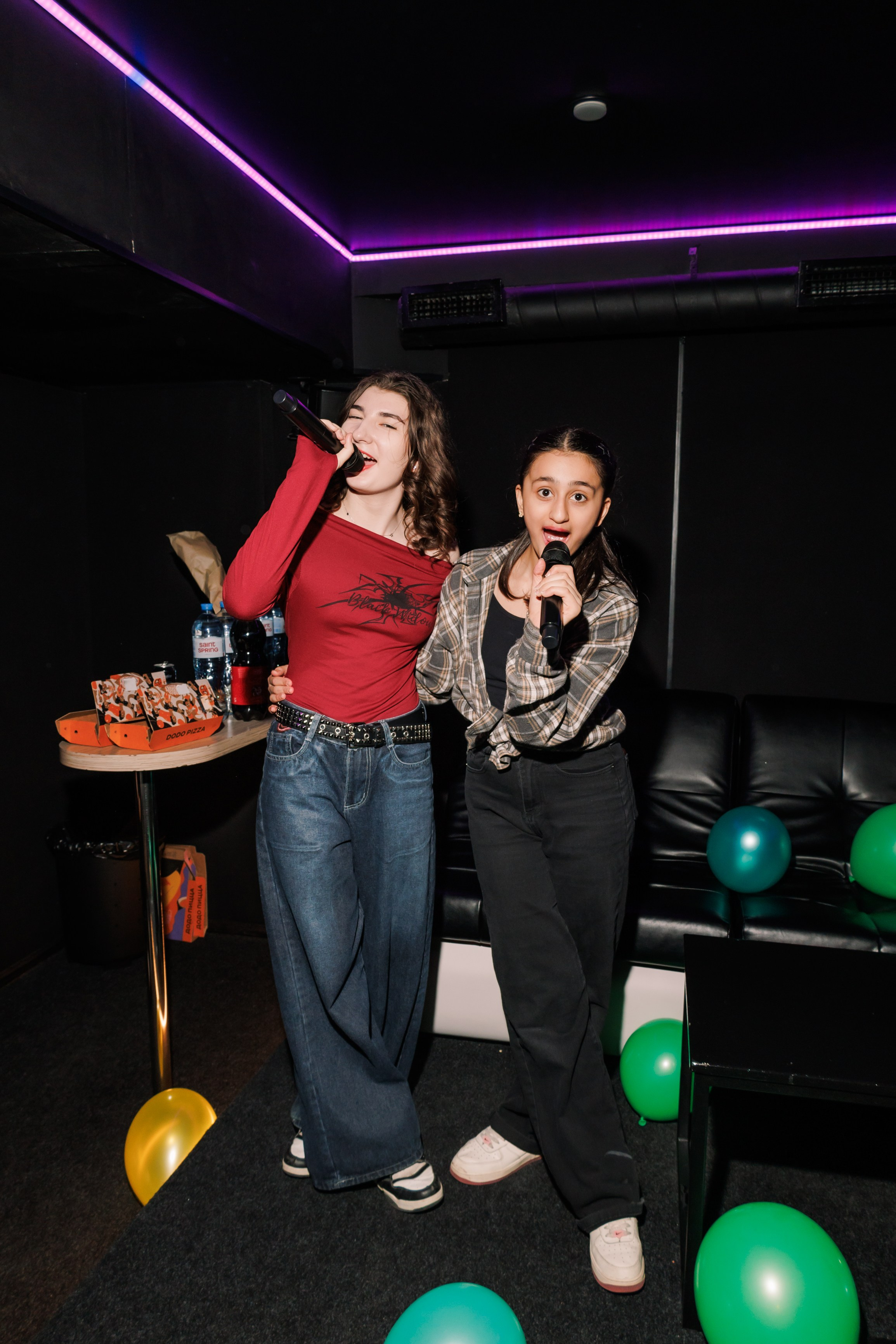 День Рождения в караоке 2. Фотограф в Москве Дмитрий Емельянов