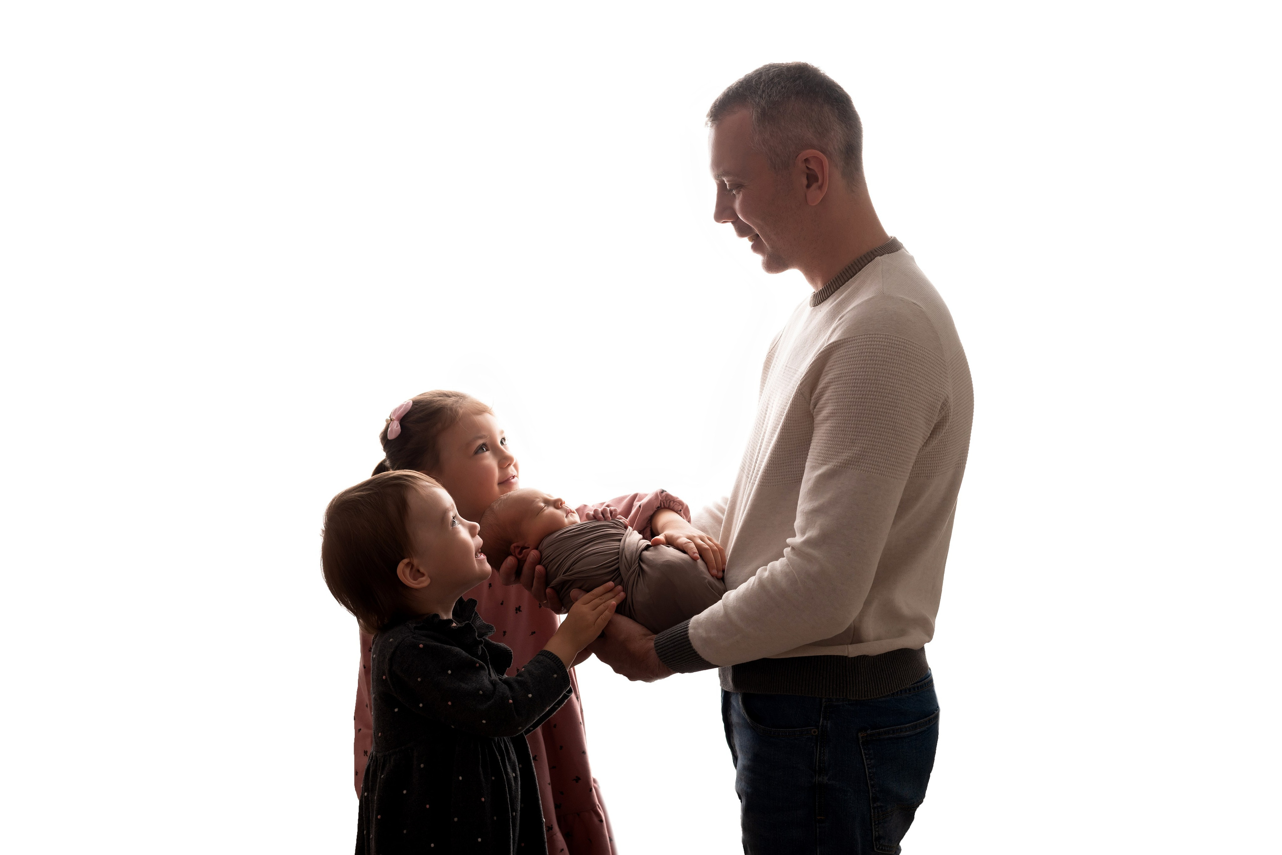 Кадры с родителями и старшими детьми. Фотограф новорожденных в Екатеринбурге Анастасия Карманова