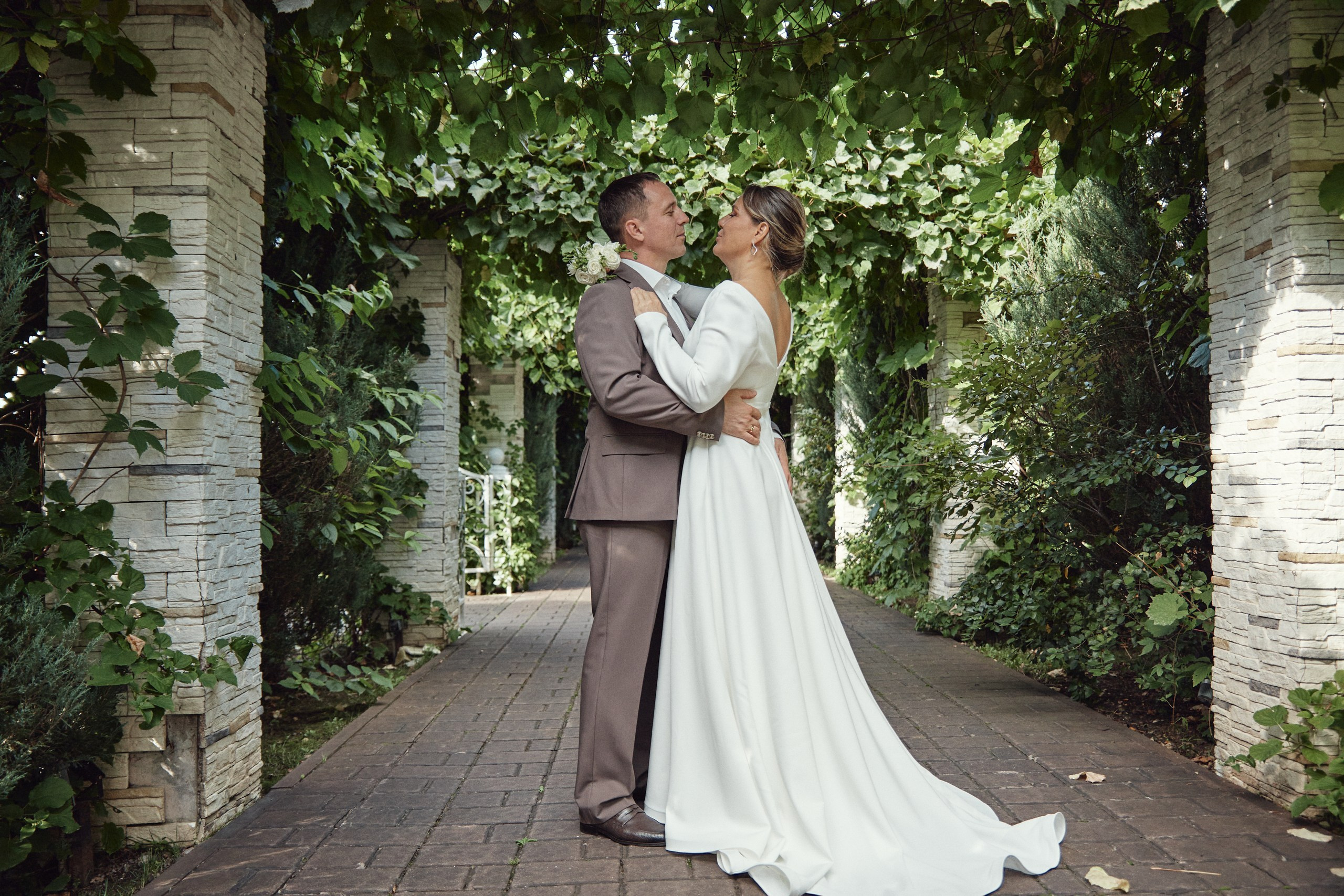 Счастье здесь. Свадебный фотограф Антон Артюшин. Работаю в Нижнем Новгороде и Москве