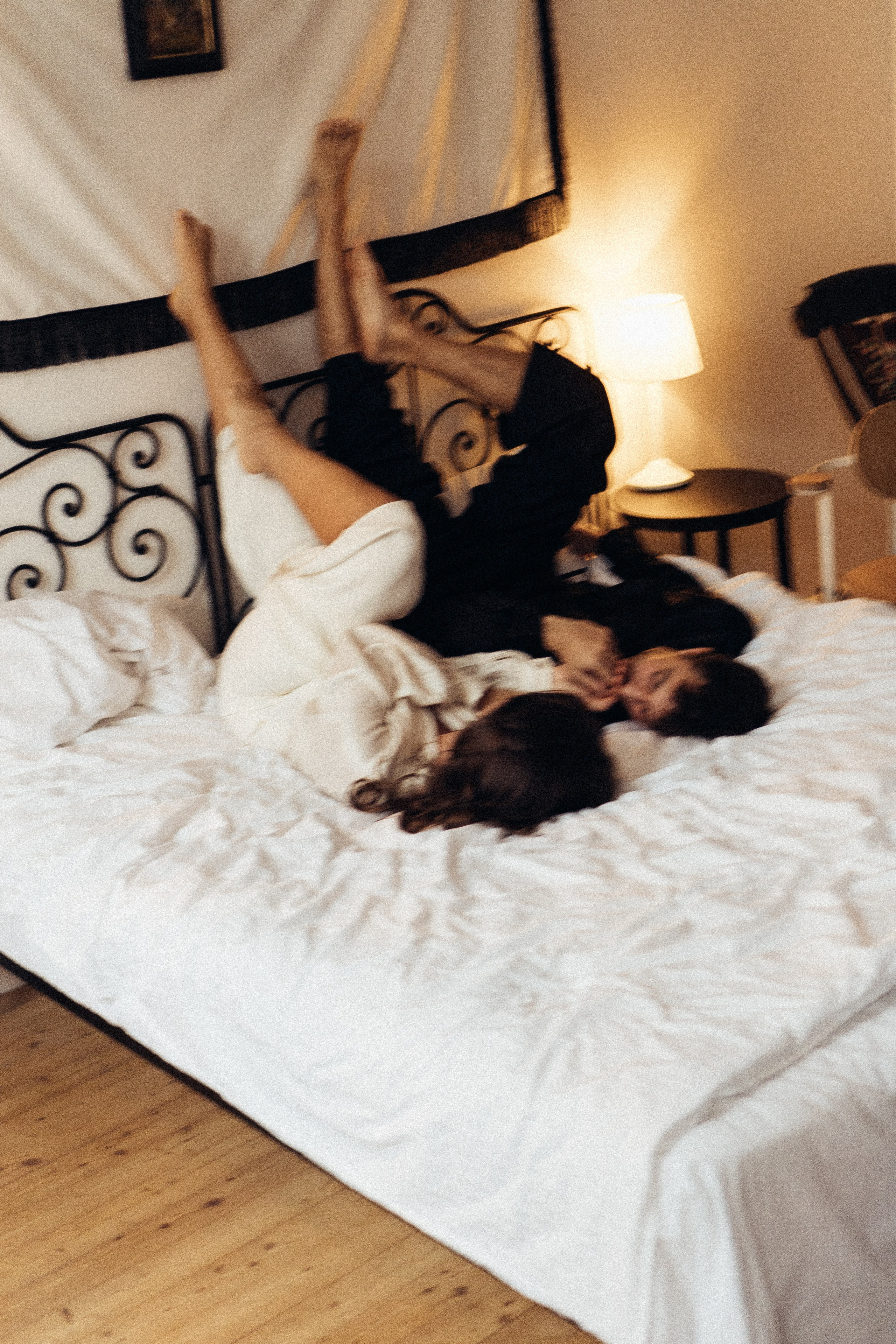 УТРО ЖЕНИХА И НЕВЕСТЫ В ПИТЕРСКОЙ КВАРТИРЕ И СЬЕМКА С СВАДЕБНЫХ ОБРАЗАХ. Профессиональный фотограф, Санкт-Петербург — Виктория Богомолова