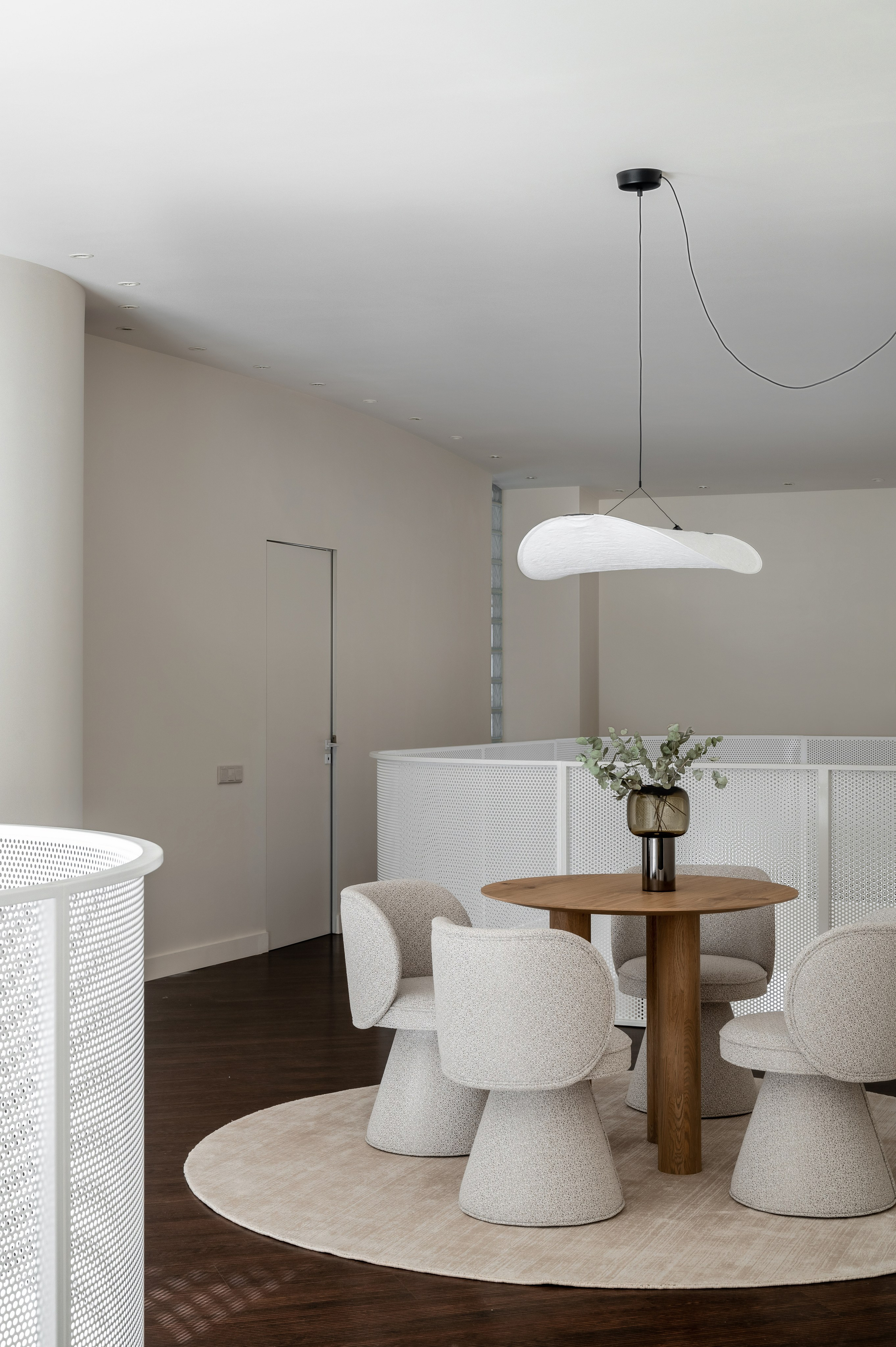 LP318sqm. МАКСИМОВИЧ бюро дизайна интерьера полного цикла