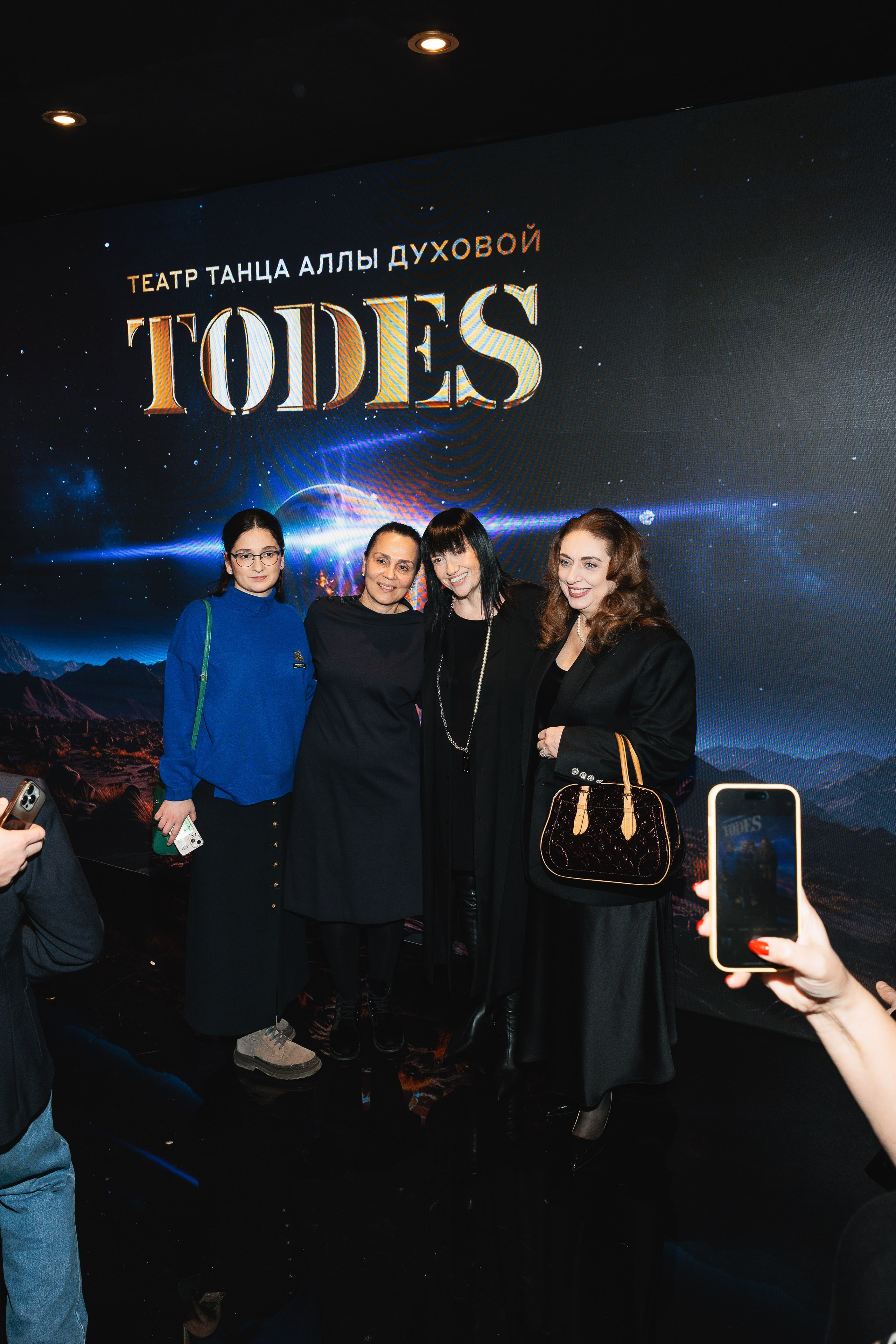 Закрытая ПРЕМЬЕРА «Мы из Будущего». Светский, Репортажный, Свадебный фотограф в Москве — Михалевский Артём