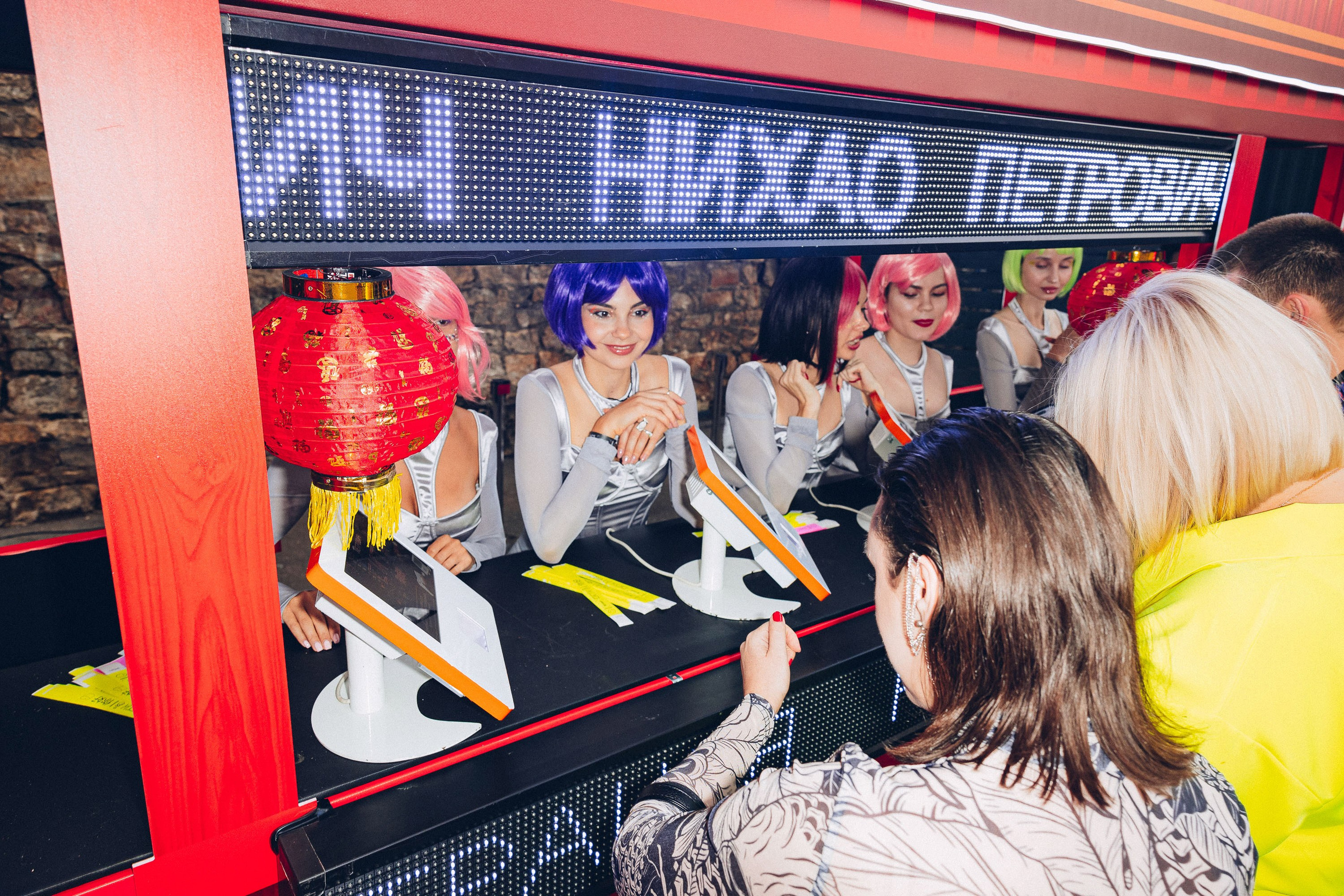 ПЕТРОВИЧ — CITY. Светский, Репортажный, Свадебный фотограф в Москве — Михалевский Артём