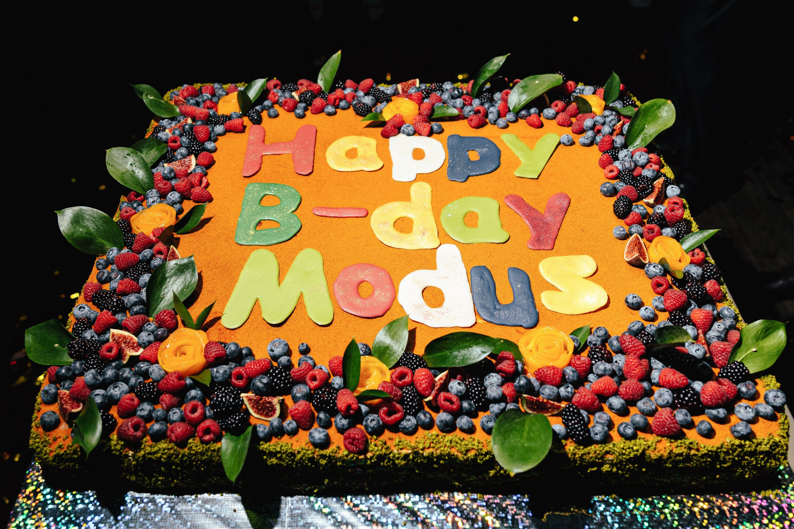 Modus BirthDay. Светский, Репортажный, Свадебный фотограф в Москве — Михалевский Артём