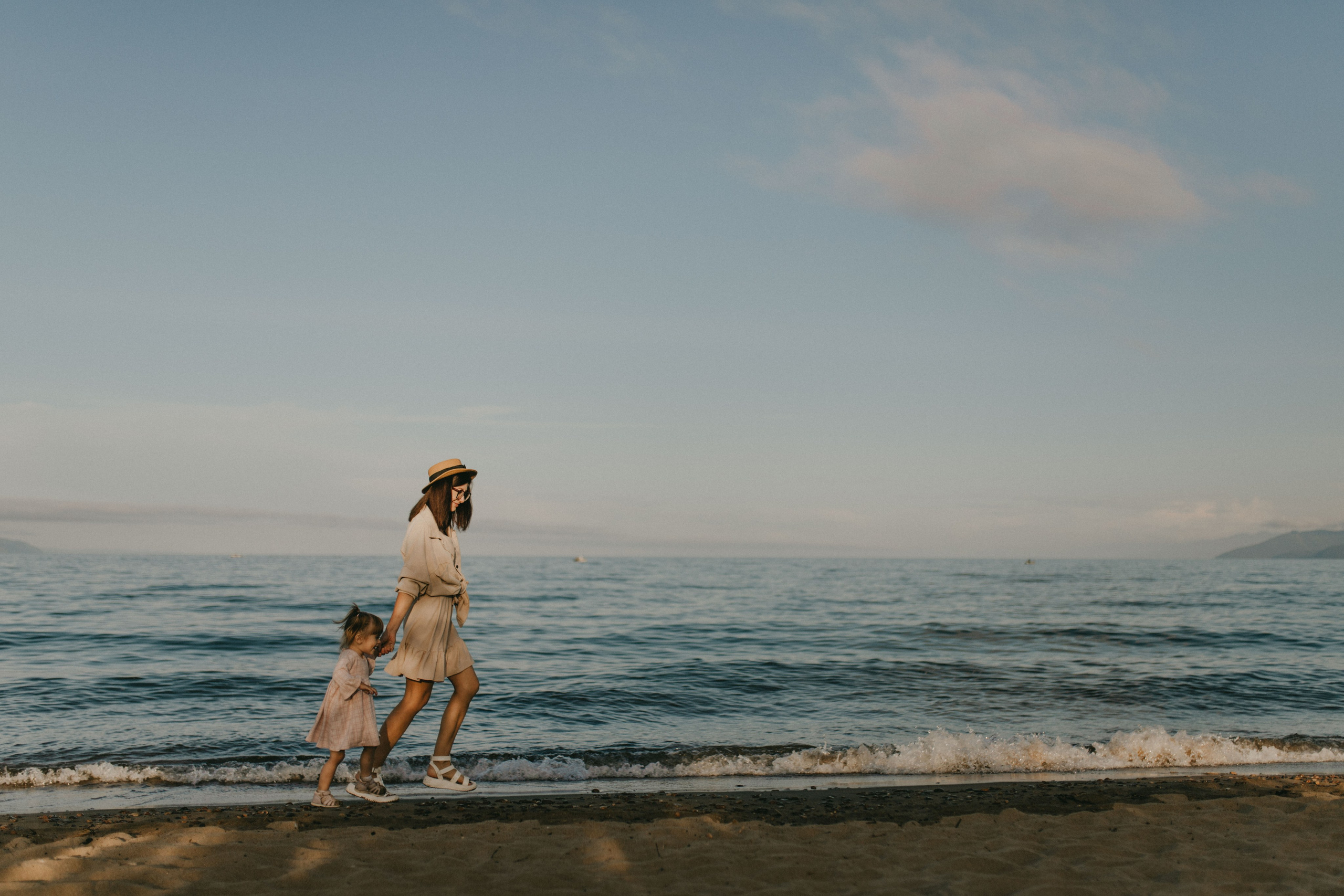 Летняя прогулка мамы и дочки. Фотограф Наталья Кургина Слюдянка Иркутск