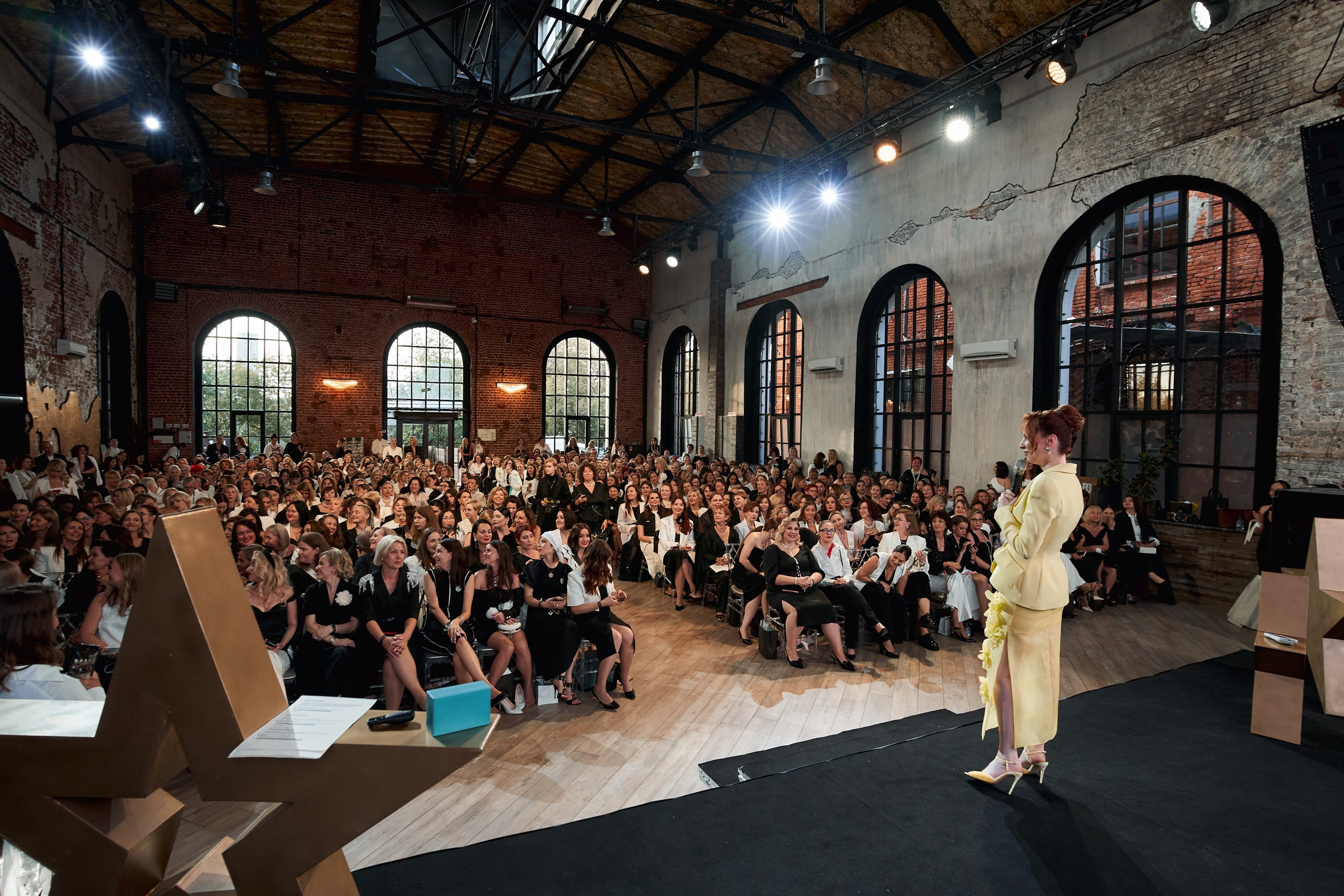 Яркие моменты репортажных съёмок в Москве | Фотограф Константин Мамонтов