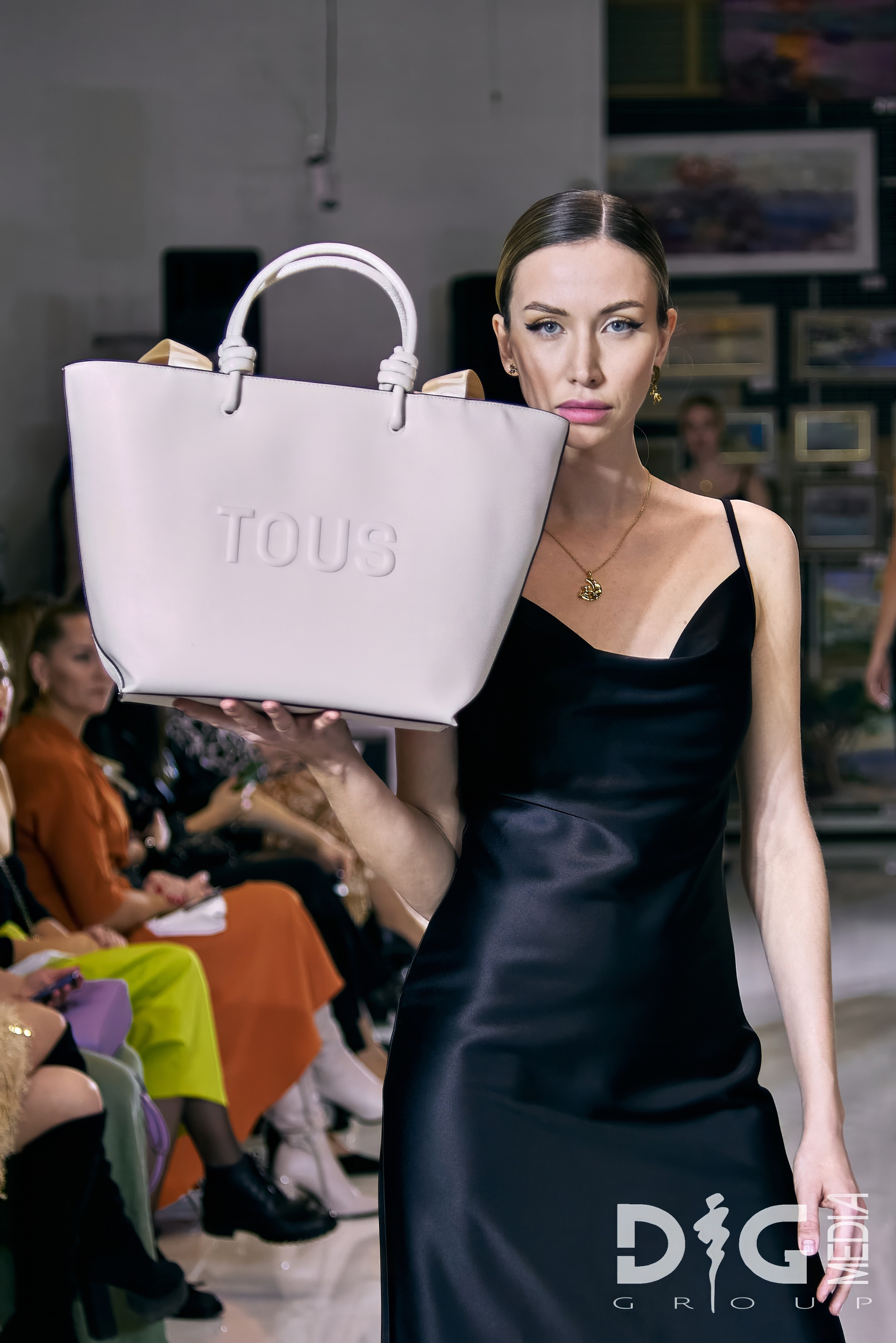 Tous | fashion show. Showbiz | Fashion | Reportage