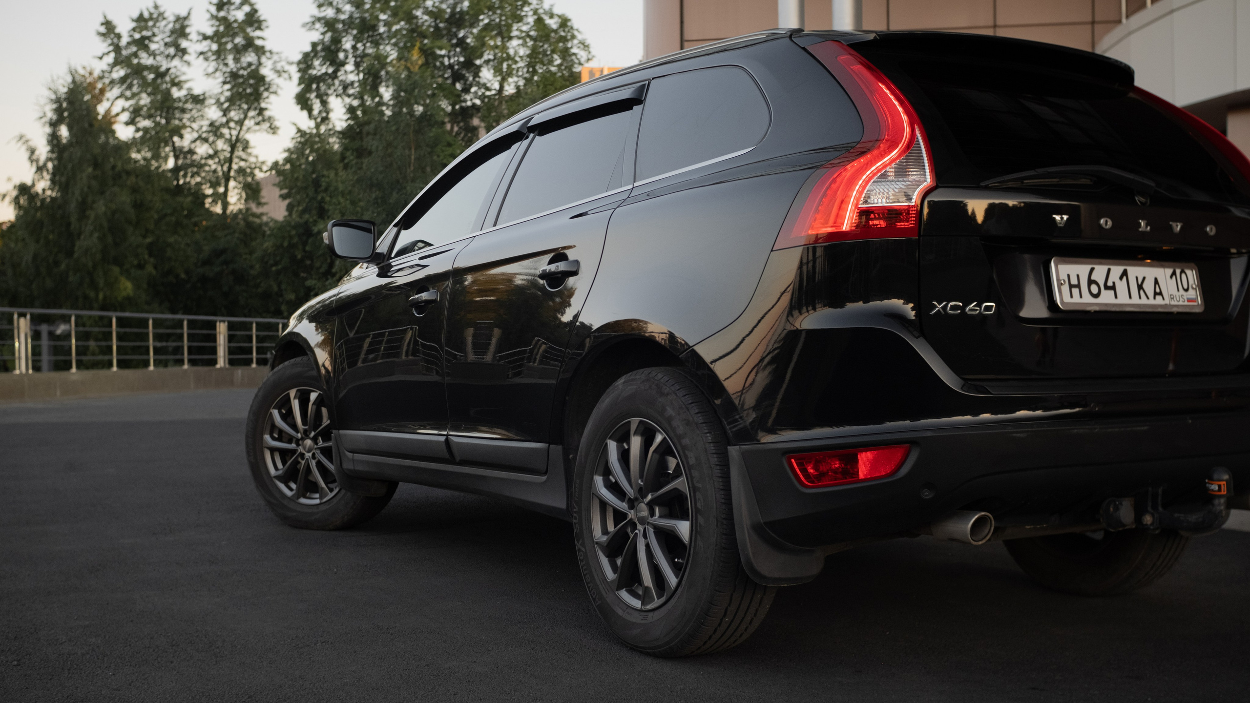 Volvo XC60. Камера Глика | Автомобильный фотограф из Петрозаводска