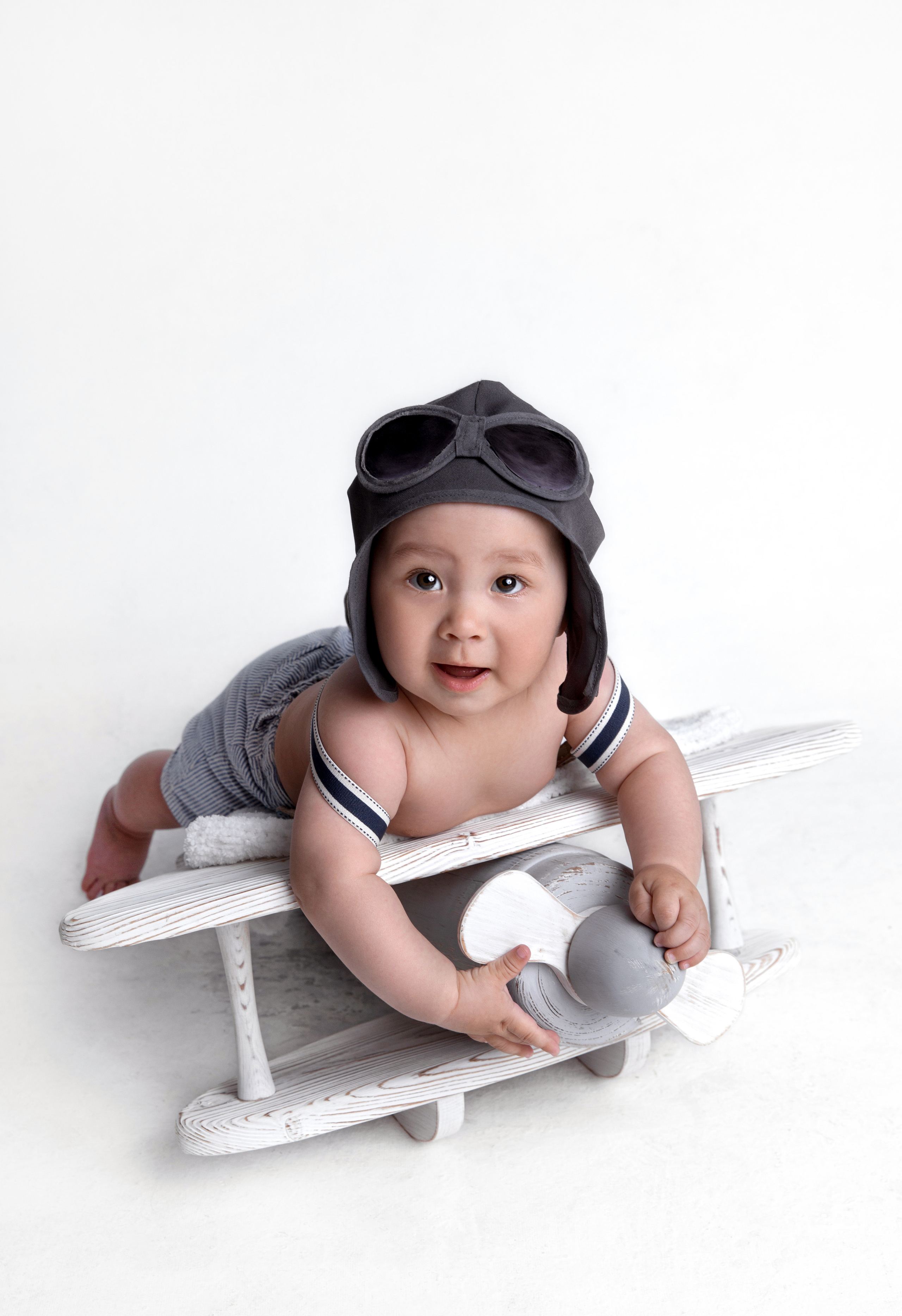 Дети до года. Фотограф новорожденных, детей до года и беременных в Симферополе