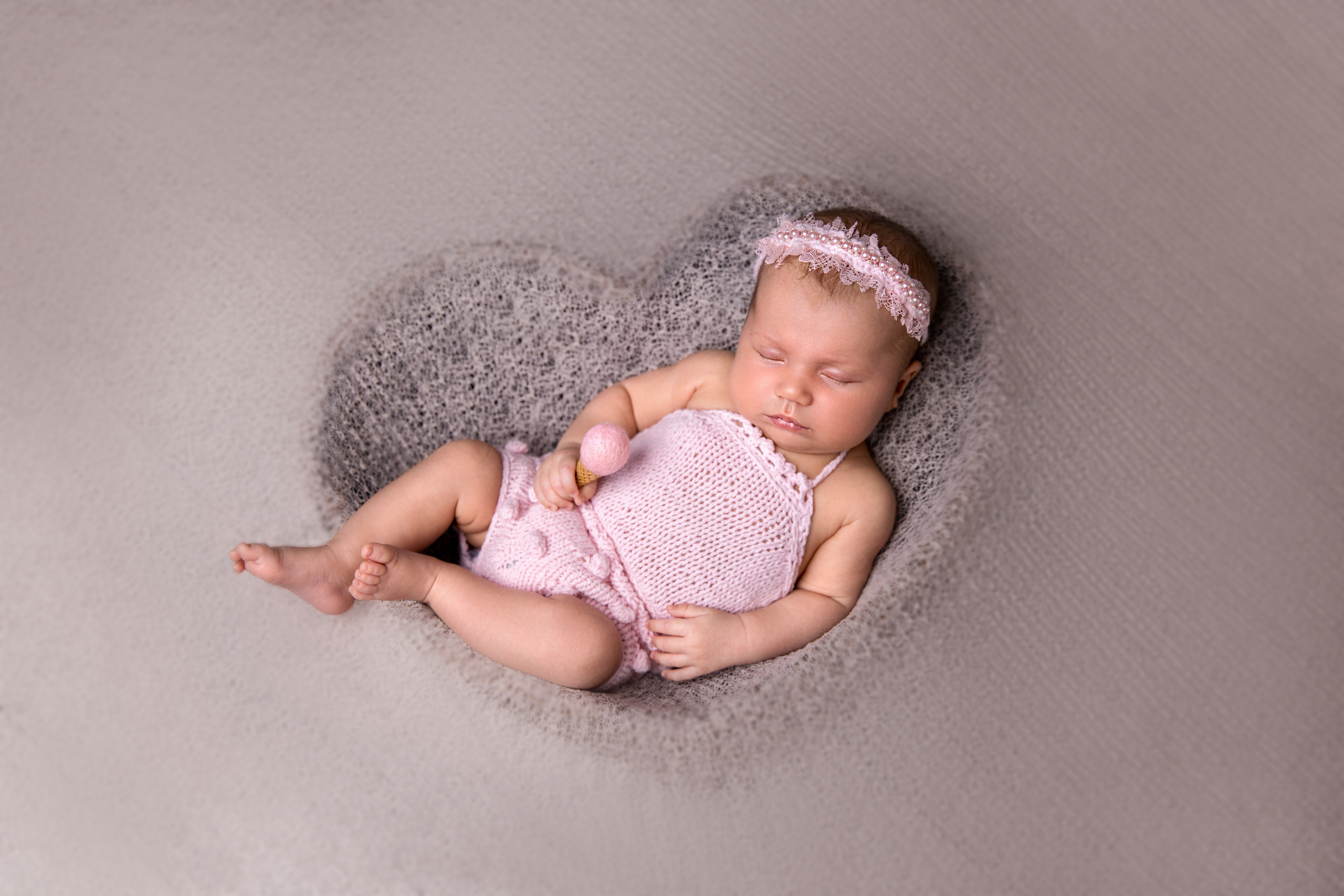 Дети до года. Фотограф новорожденных, детей до года и беременных в Симферополе