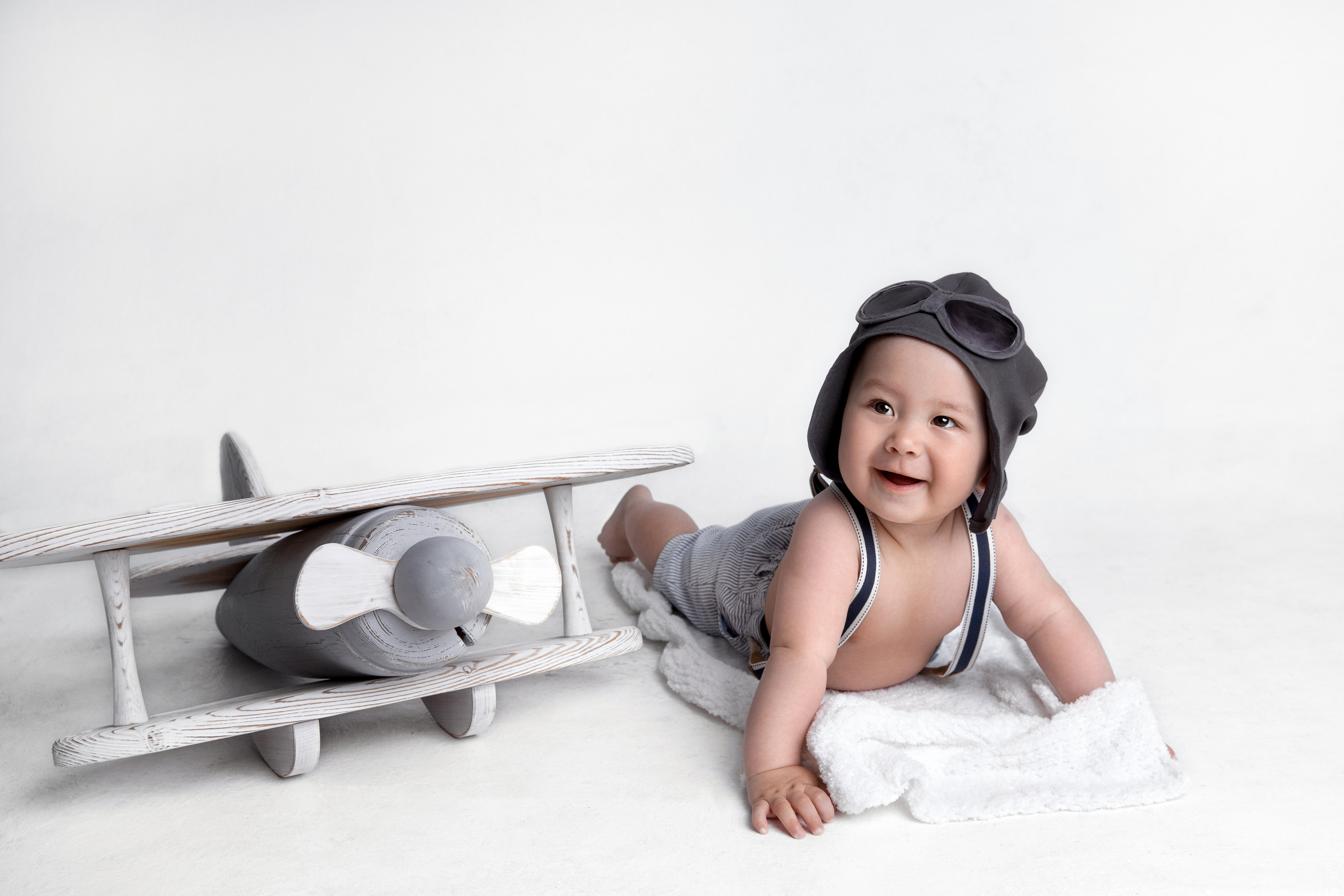 Дети до года. Фотограф новорожденных, детей до года и беременных в Симферополе